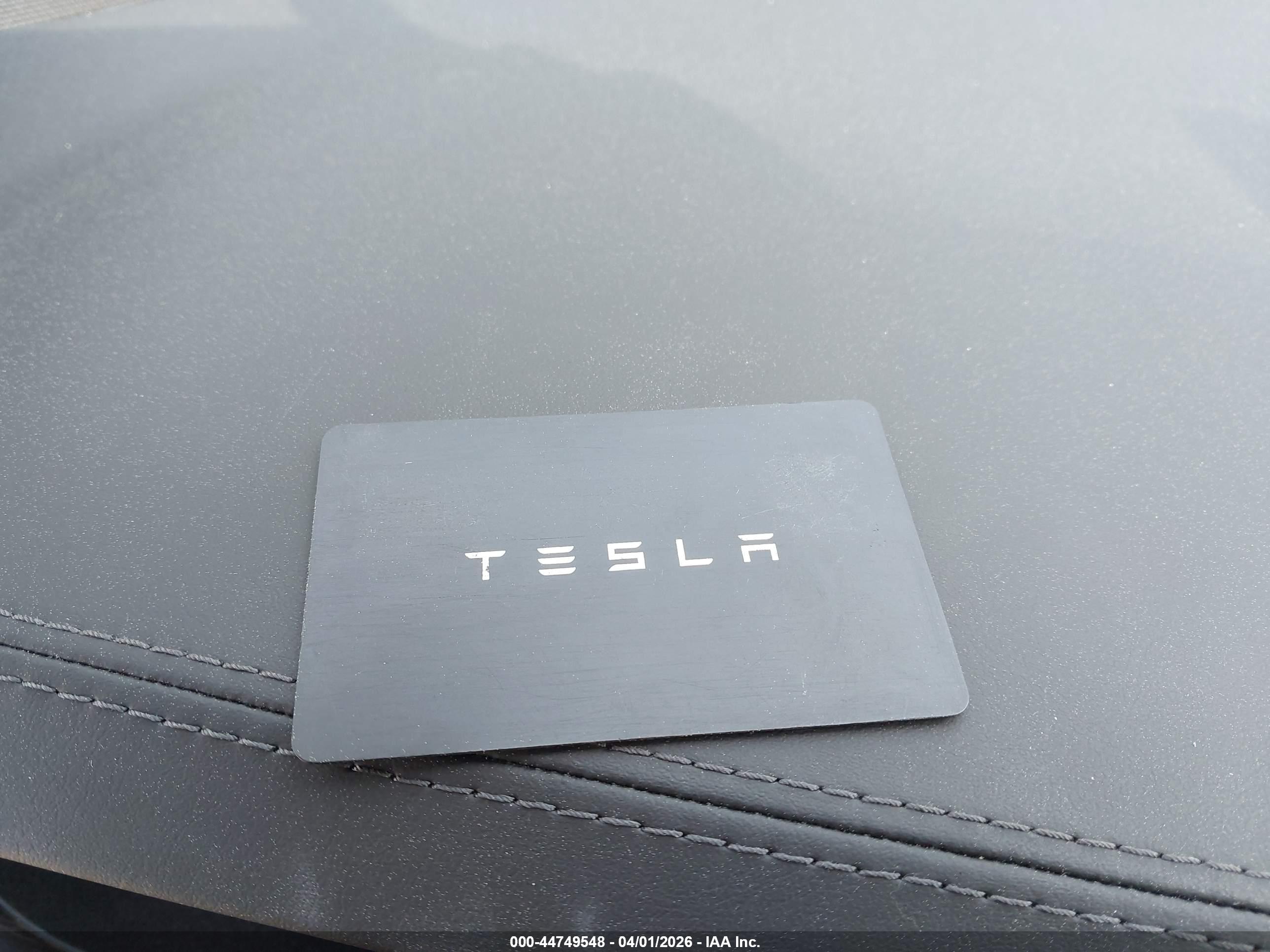TESLA MODEL image 11