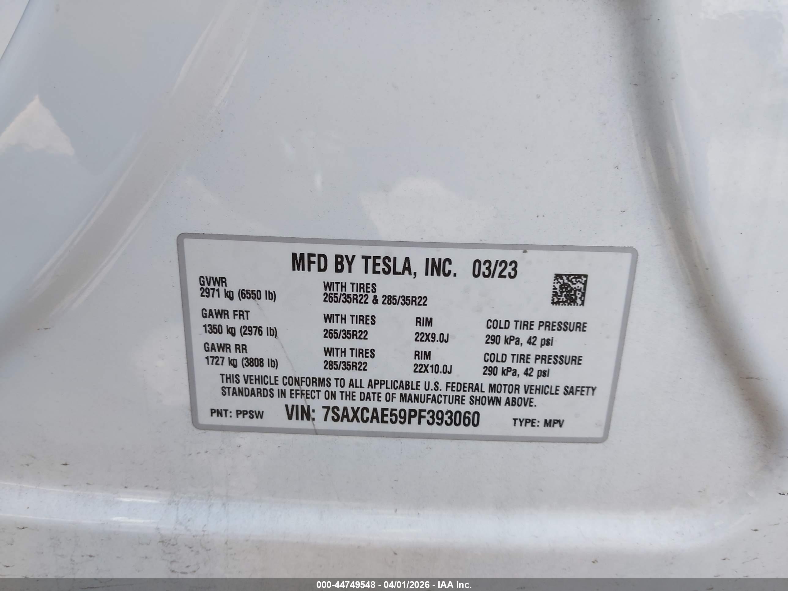 TESLA MODEL image 9