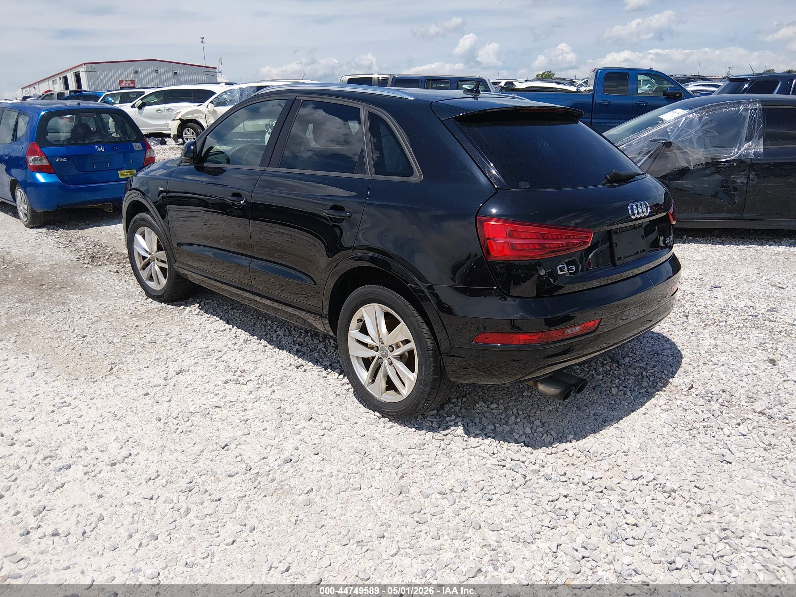 AUDI Q3 image 3