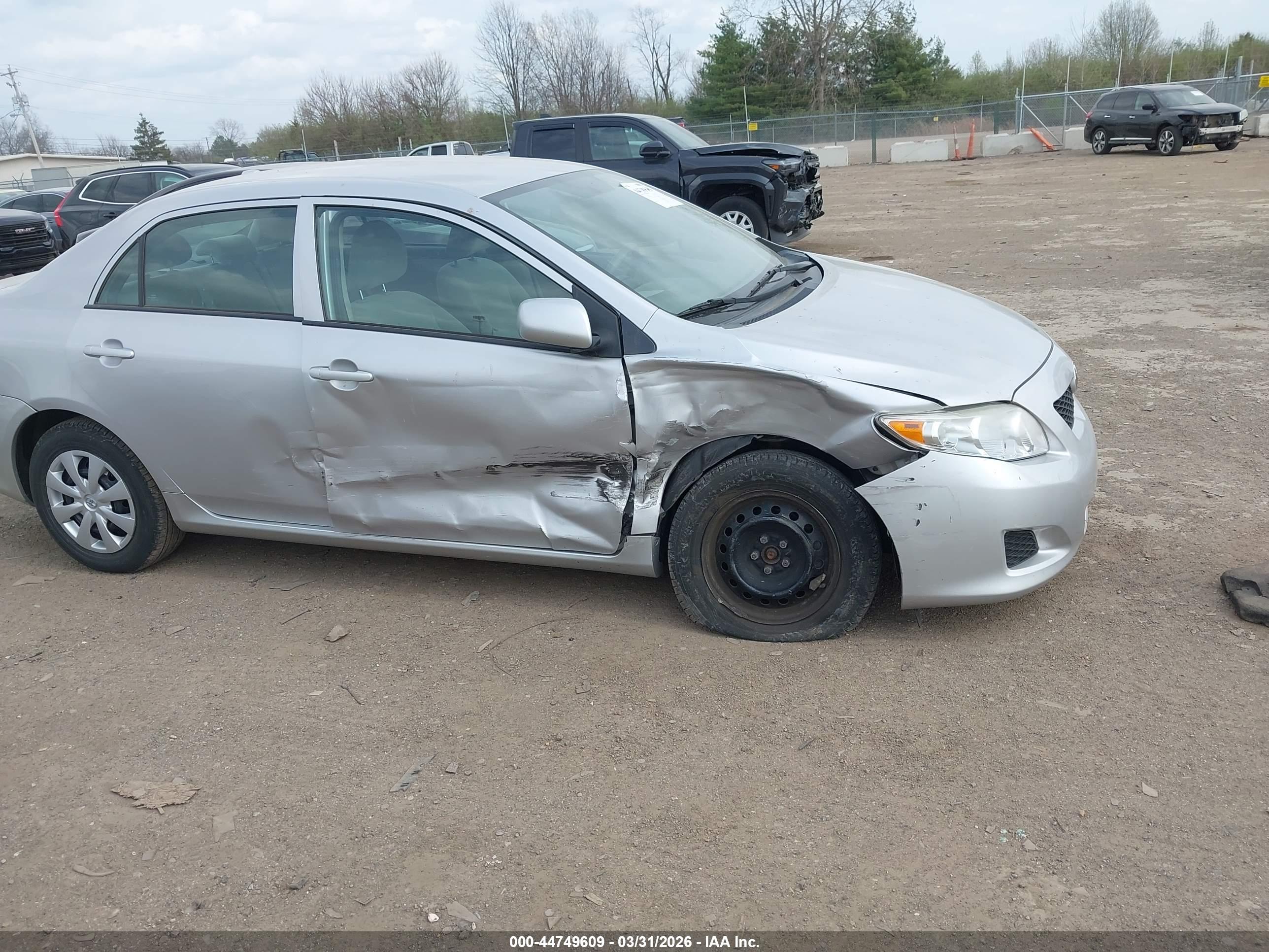 TOYOTA COROLLA image 6