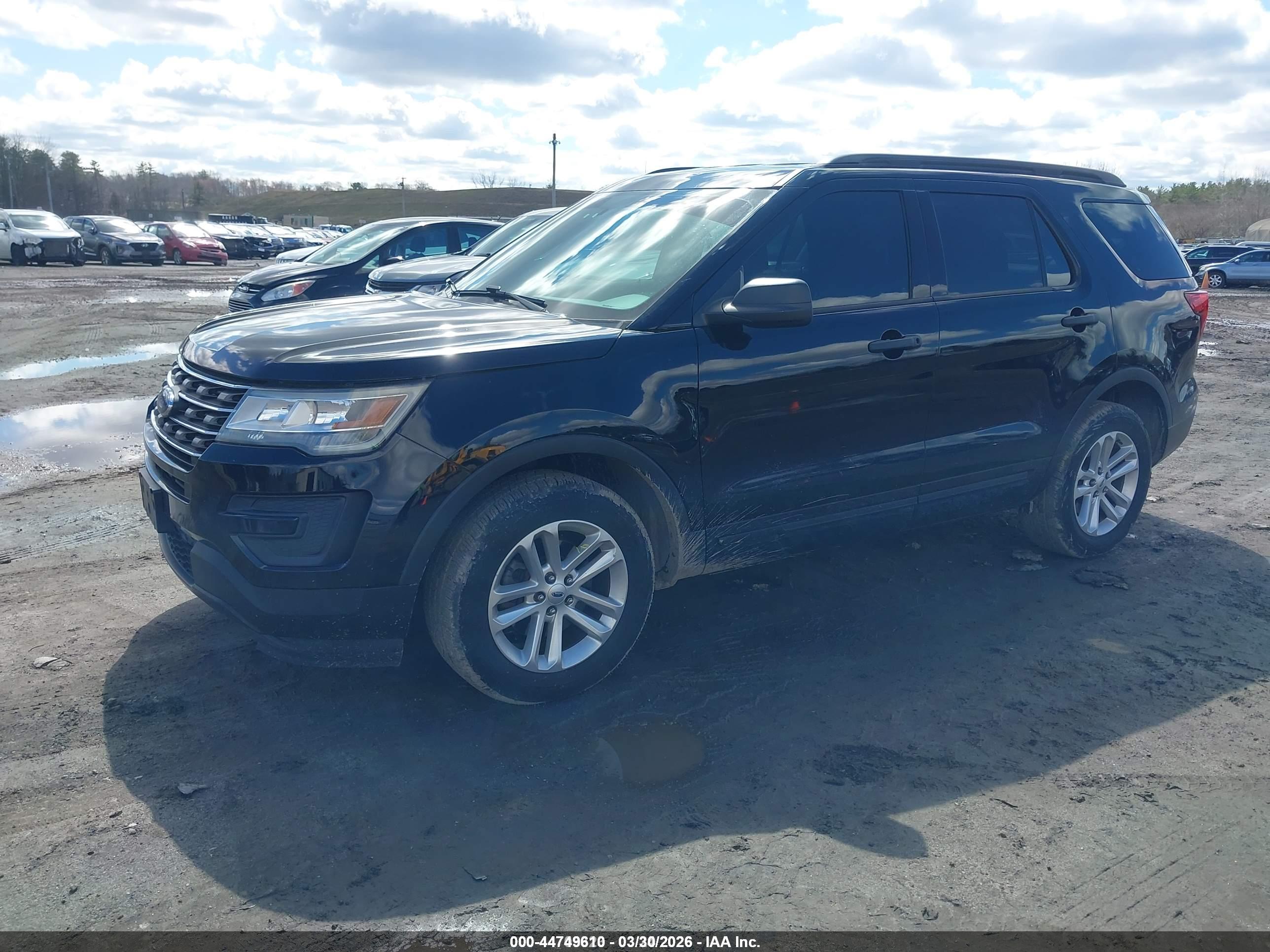 FORD EXPLORER image 2