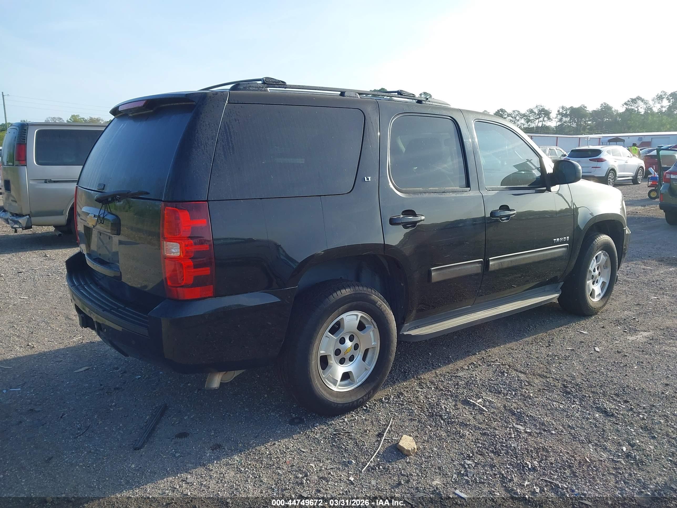 CHEVROLET TAHOE image 4