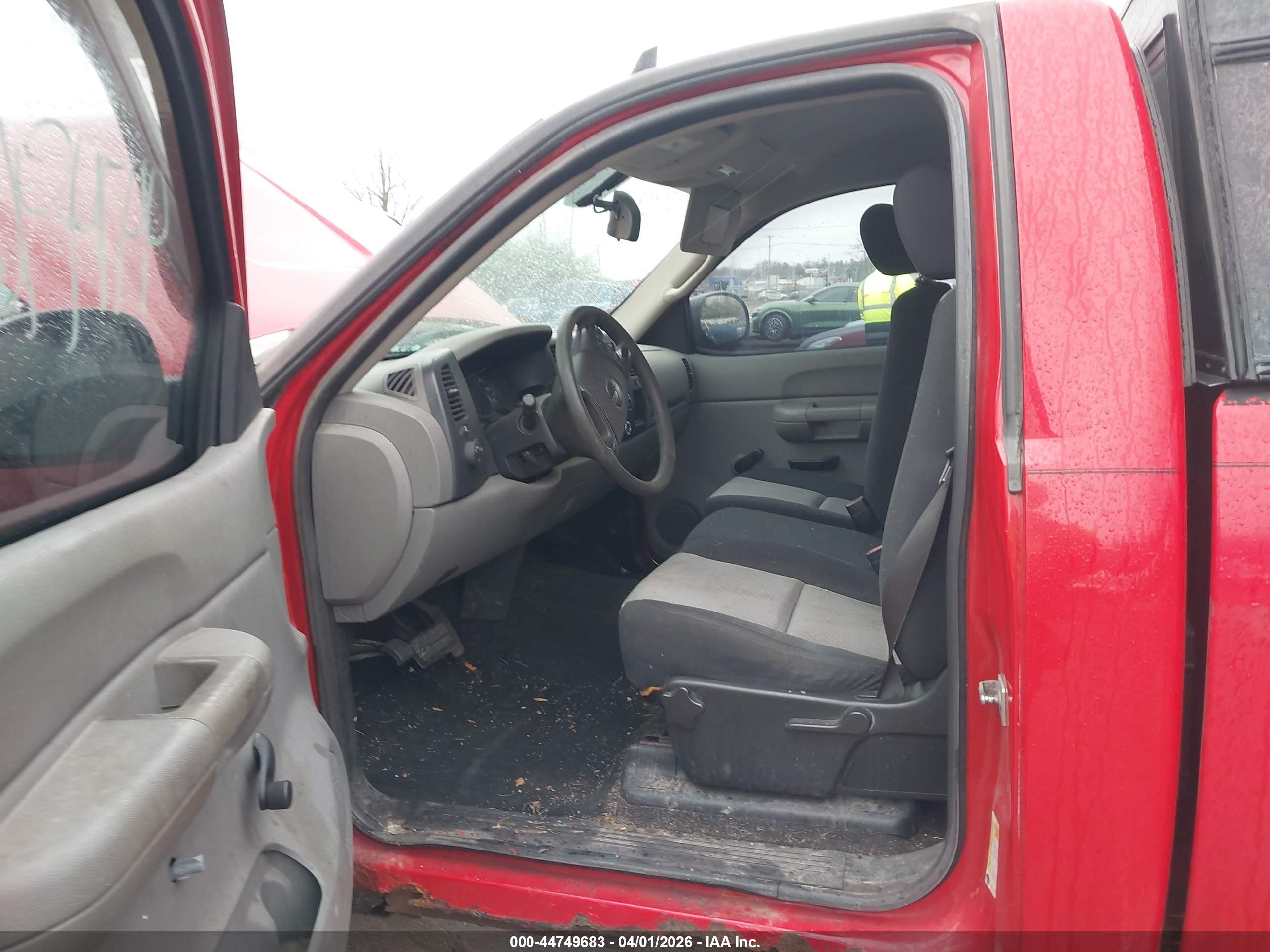 GMC SIERRA image 8