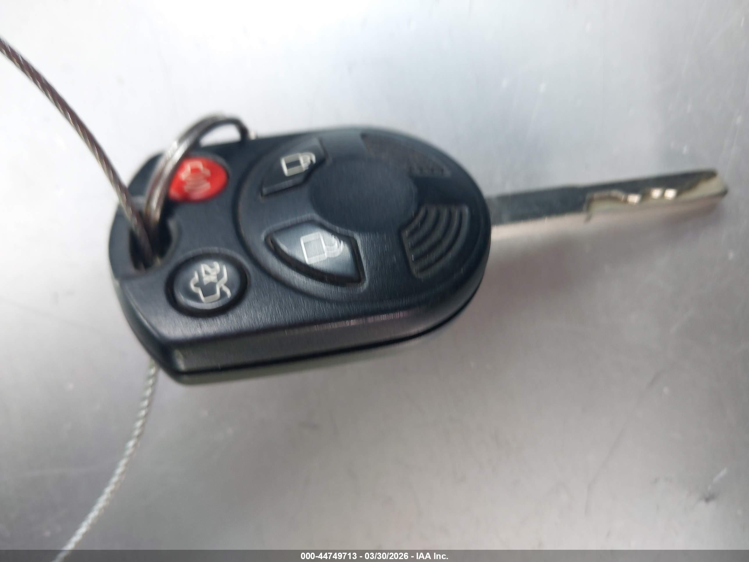 FORD C-MAX image 11