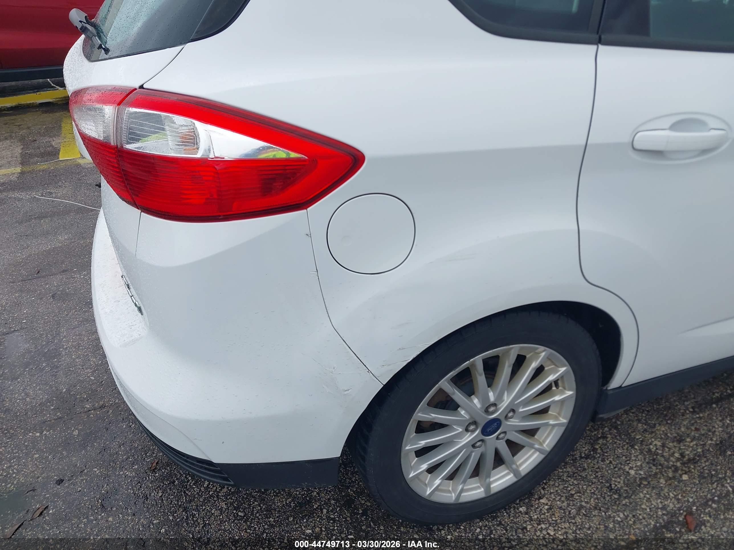 FORD C-MAX image 6