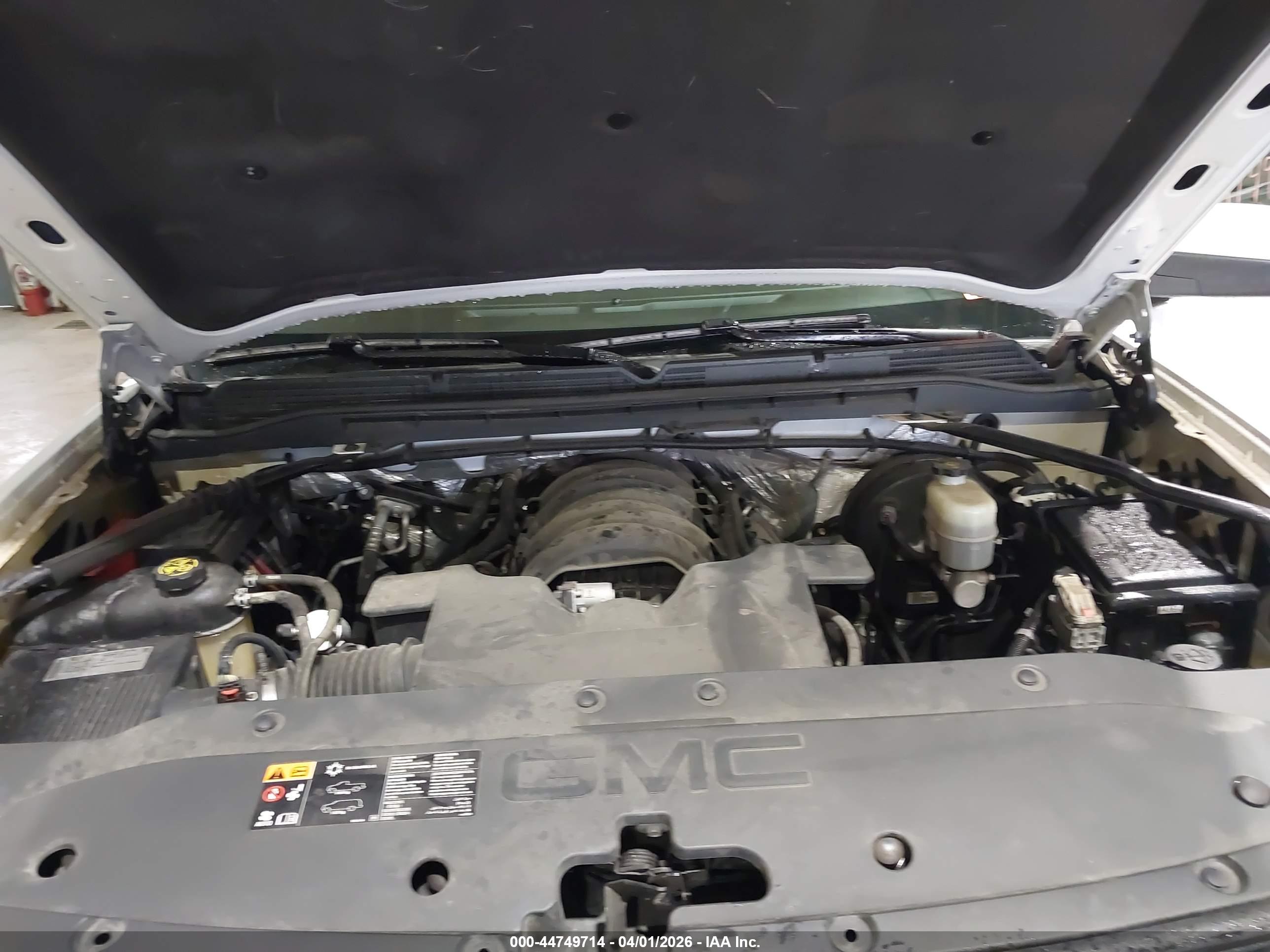 GMC SIERRA image 10