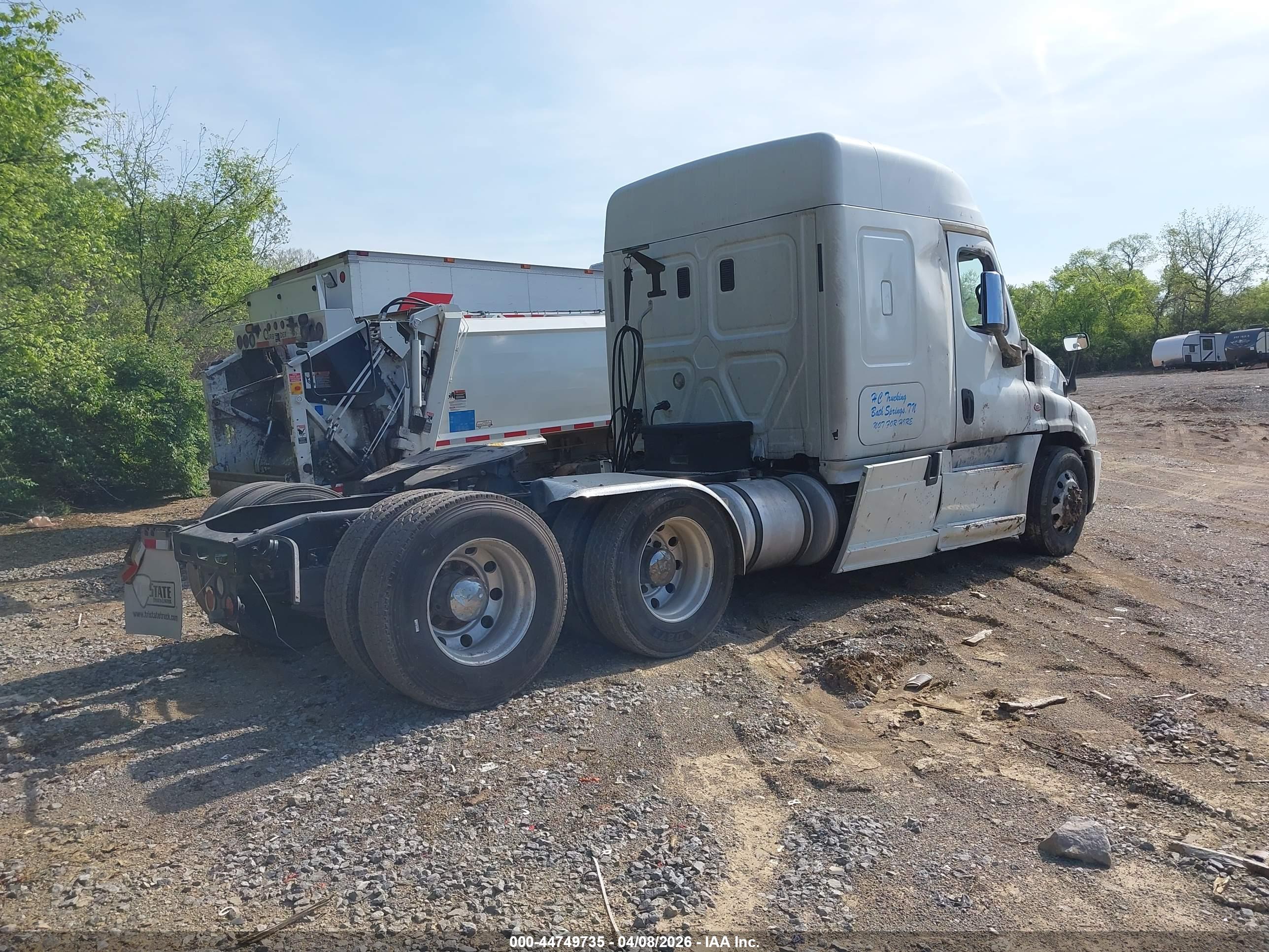 FREIGHTLINER CASCADIA image 4