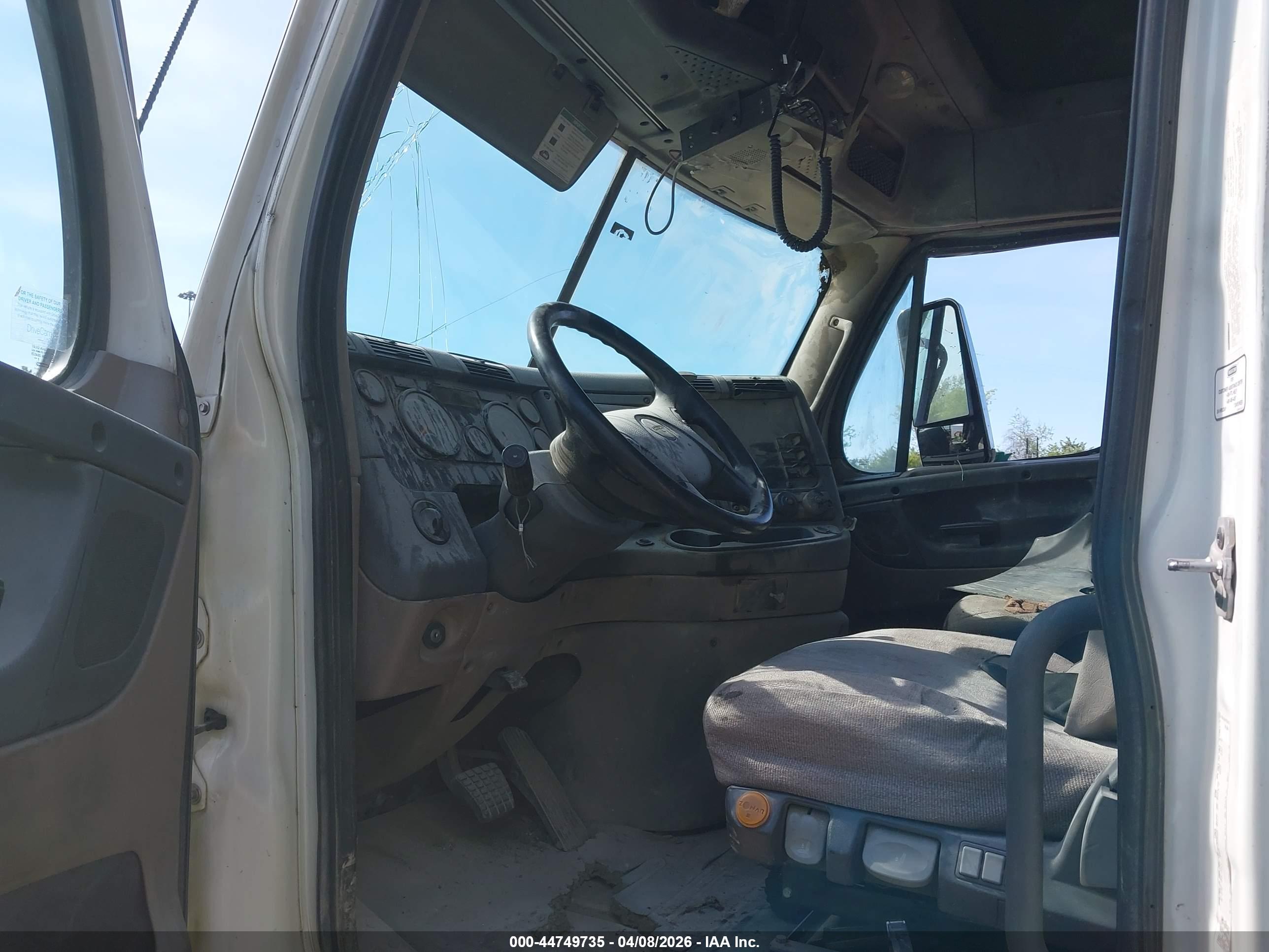 FREIGHTLINER CASCADIA image 5