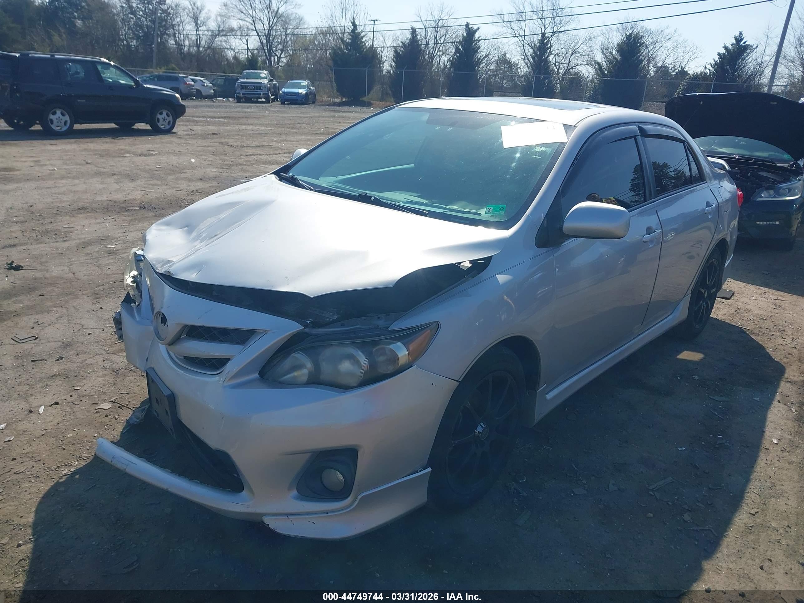 TOYOTA COROLLA image 2