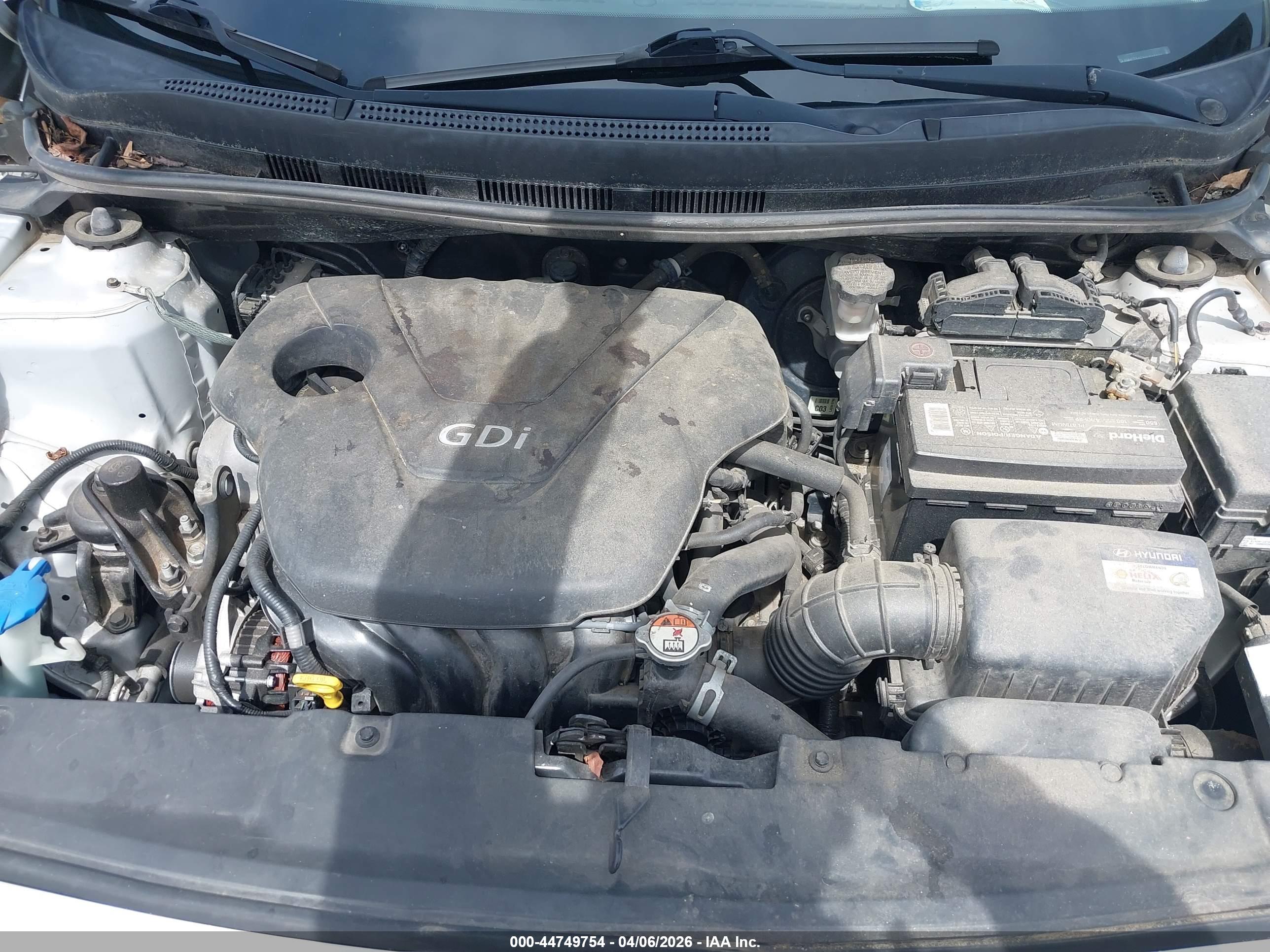 HYUNDAI ACCENT image 10