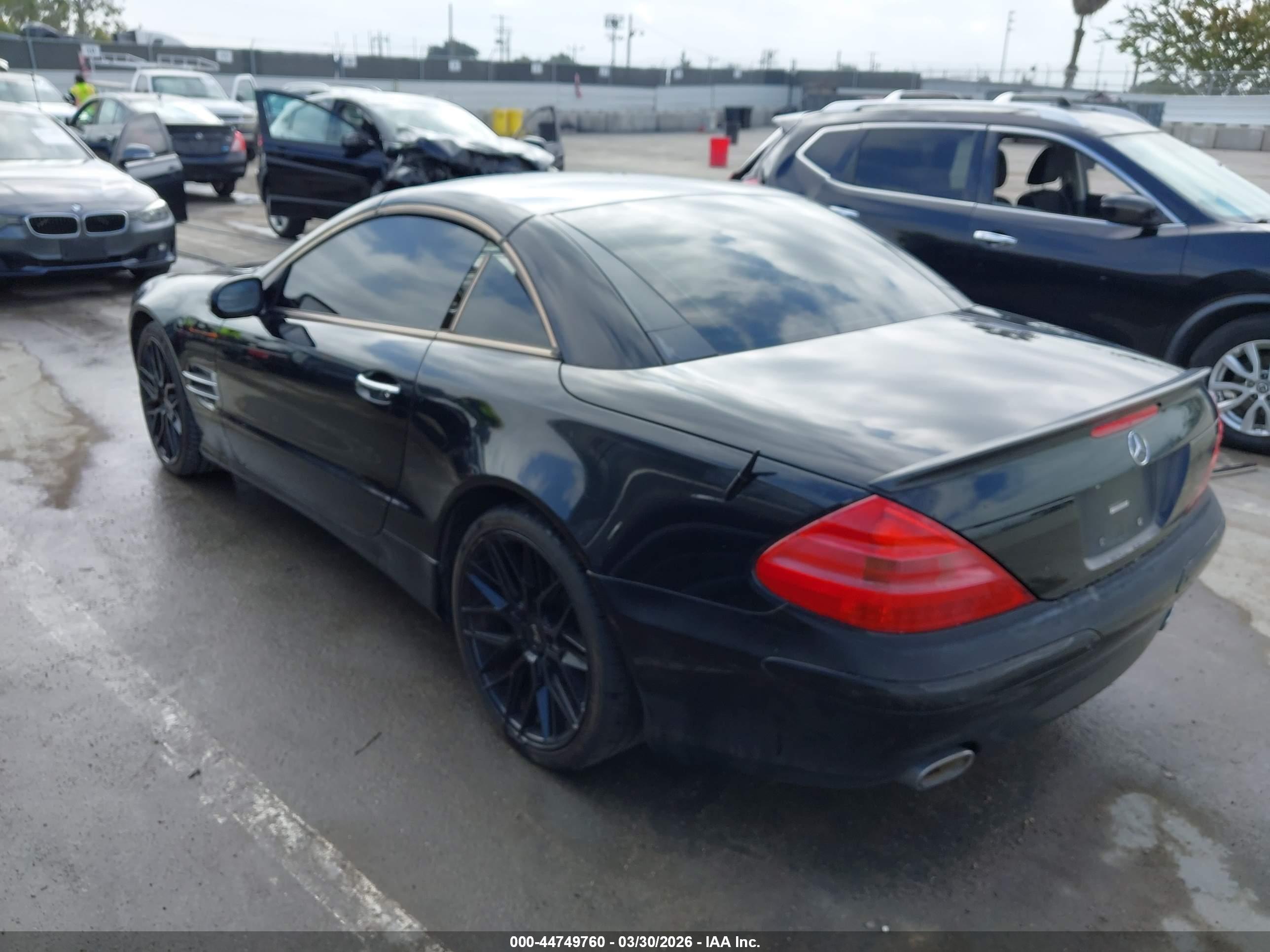 MERCEDES-BENZ SL image 3