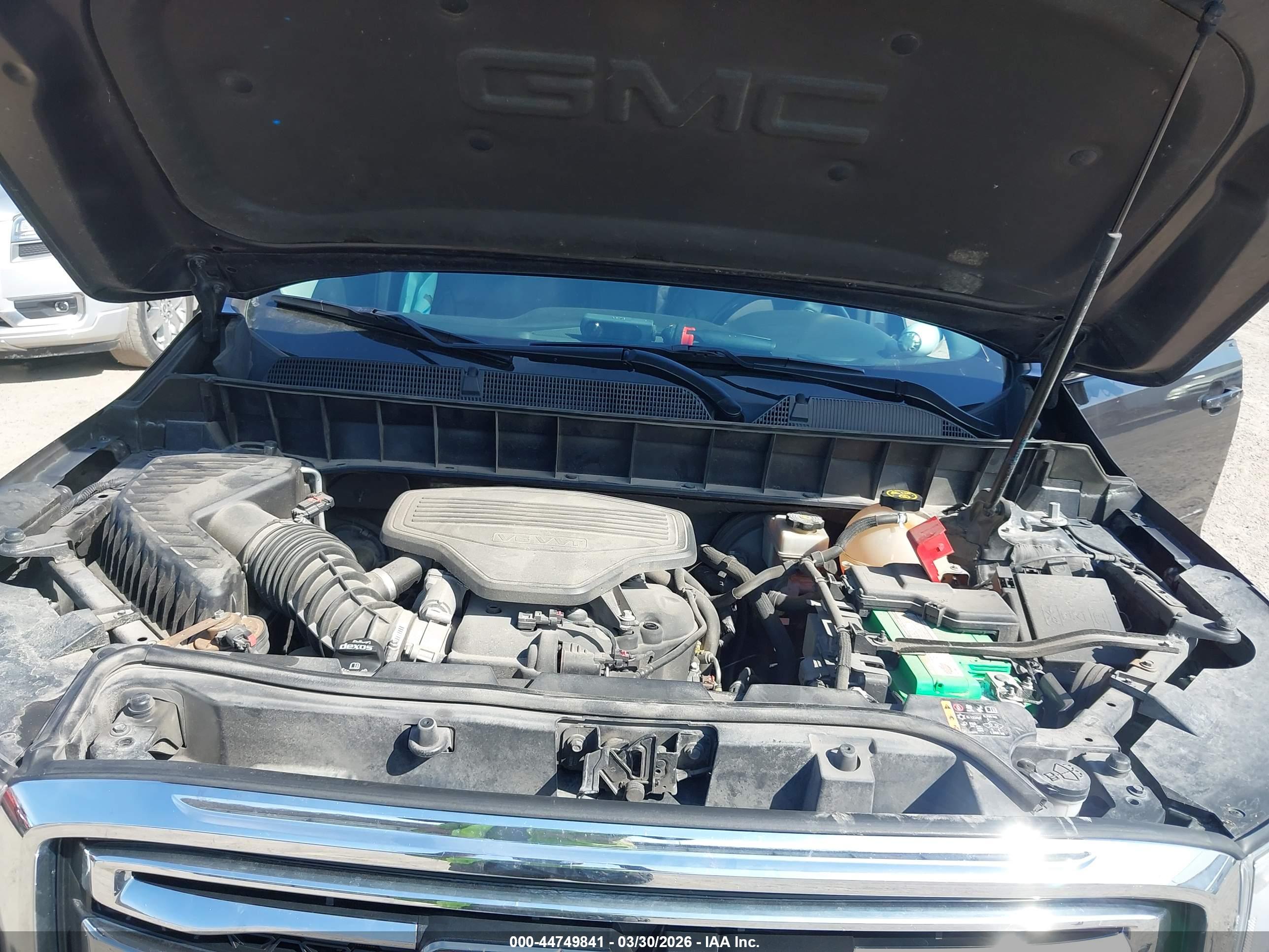 GMC ACADIA image 10