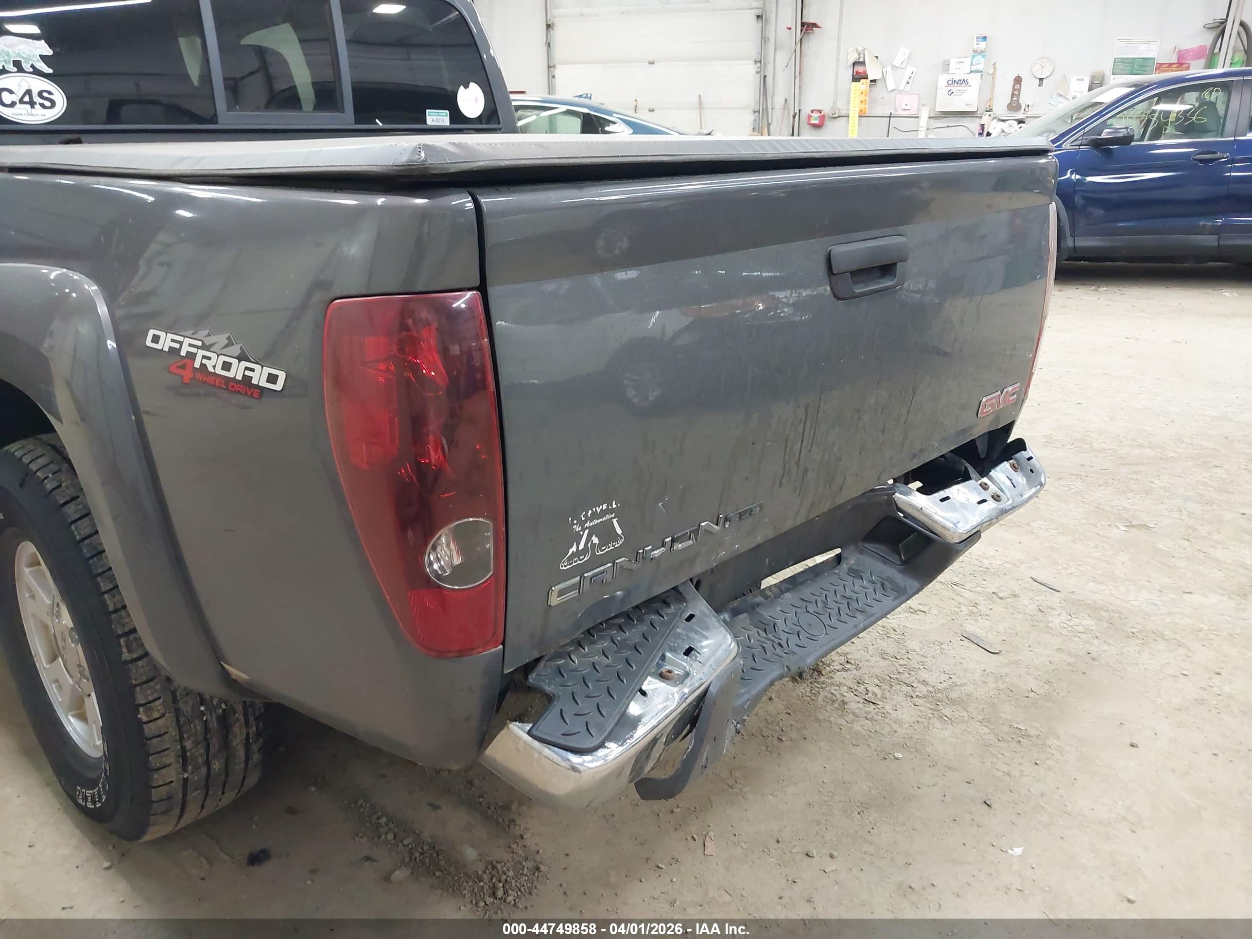 GMC CANYON image 6
