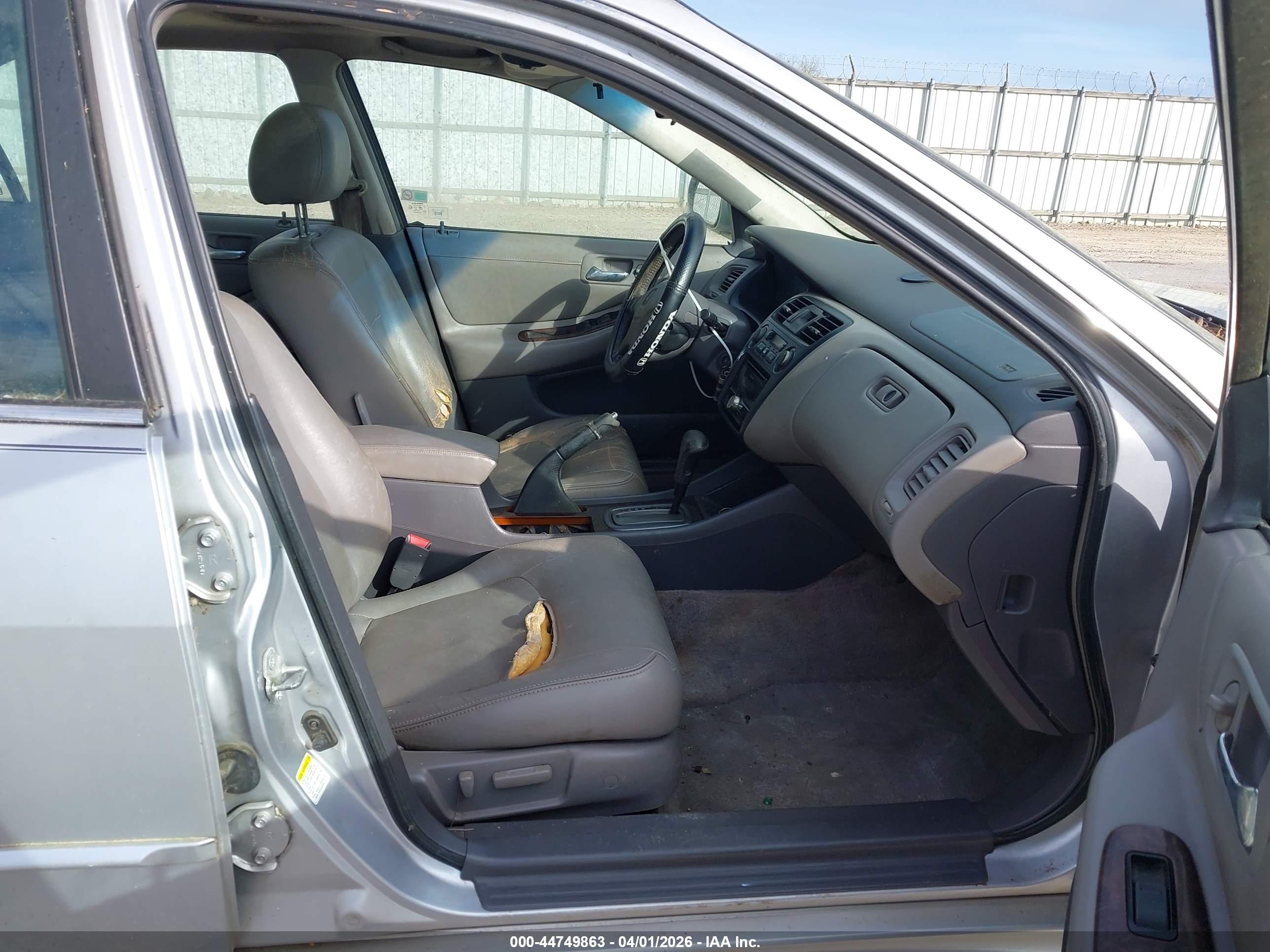 HONDA ACCORD image 5