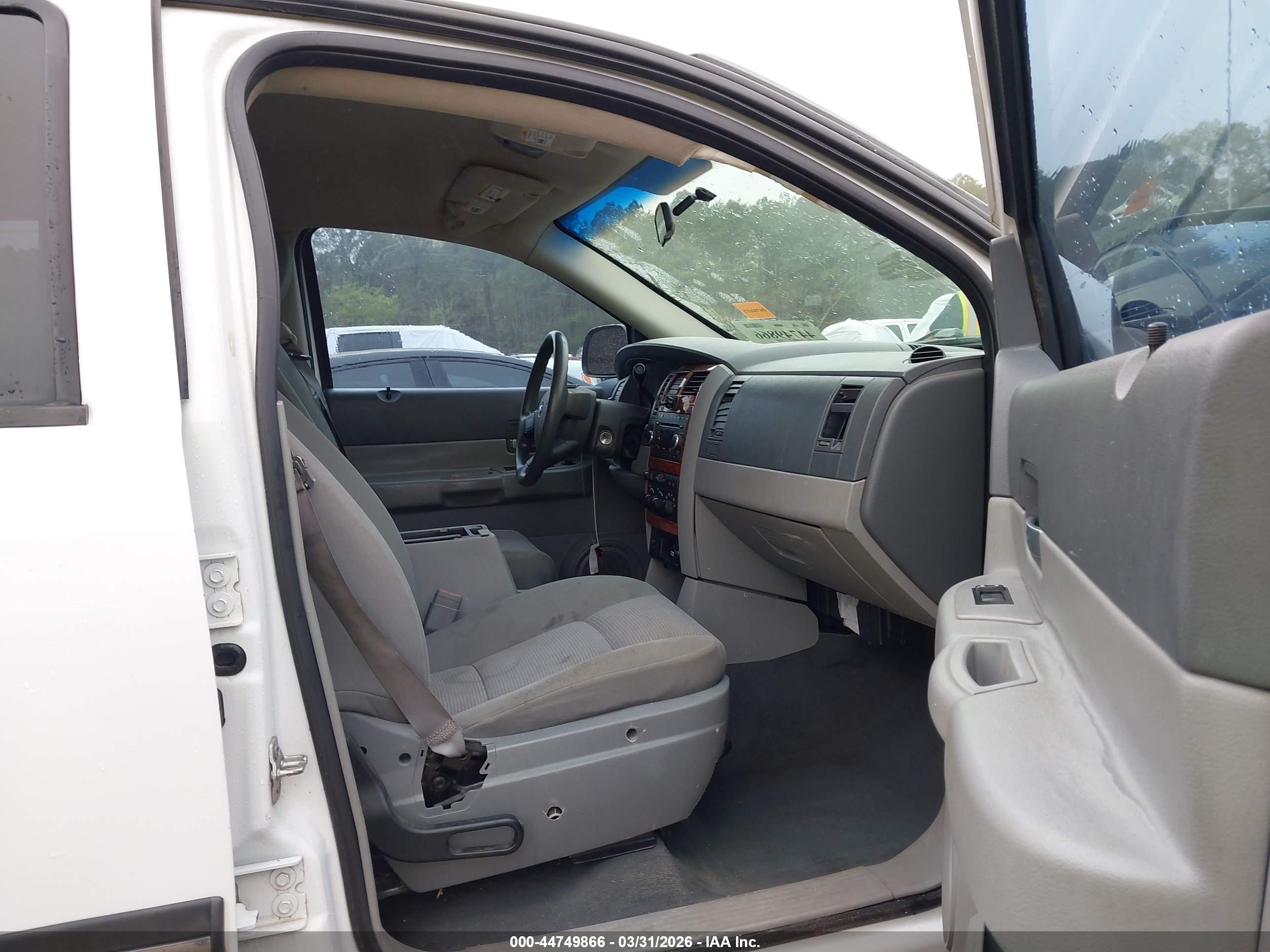 DODGE DURANGO image 5