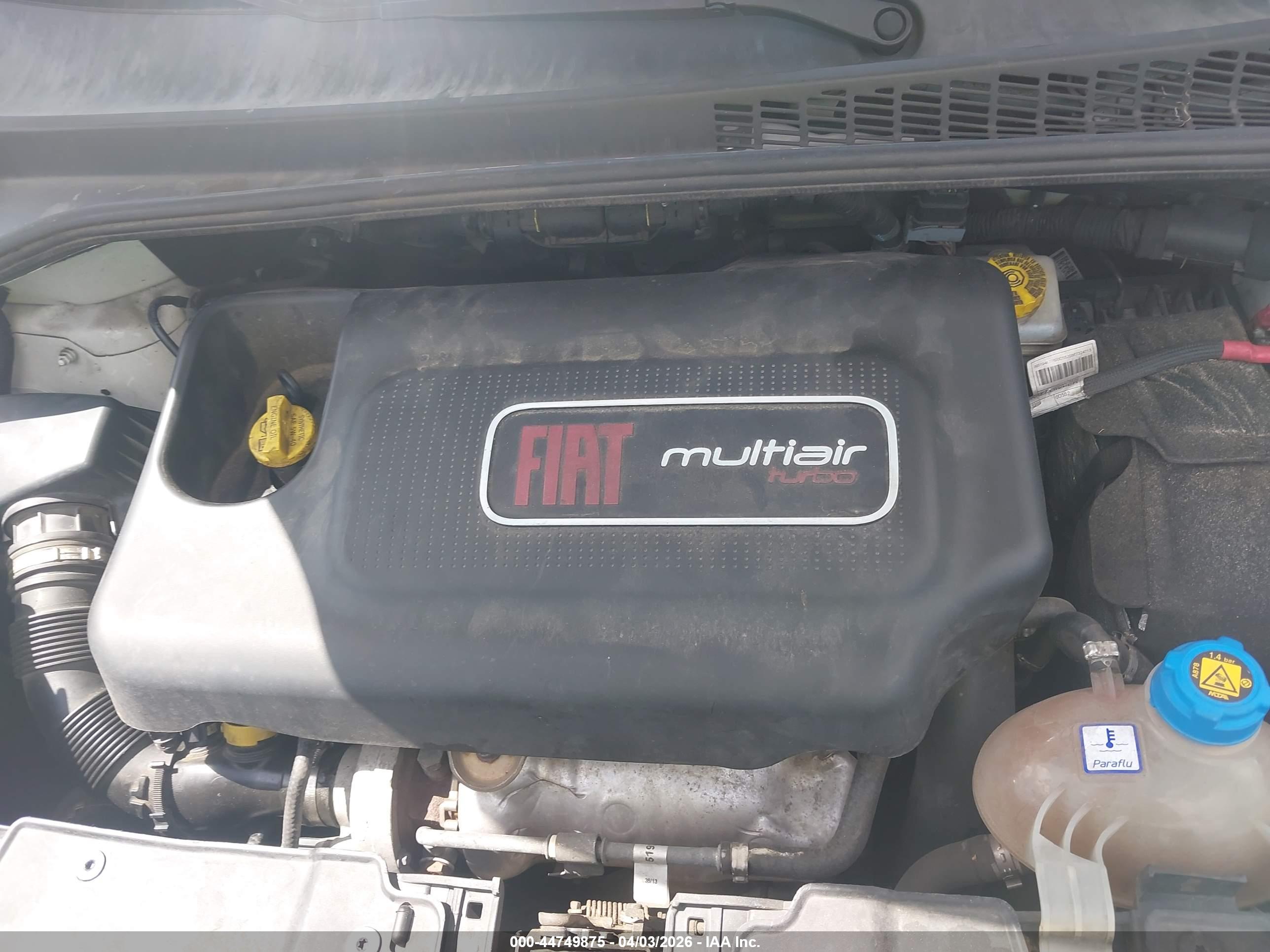 FIAT 500L image 10