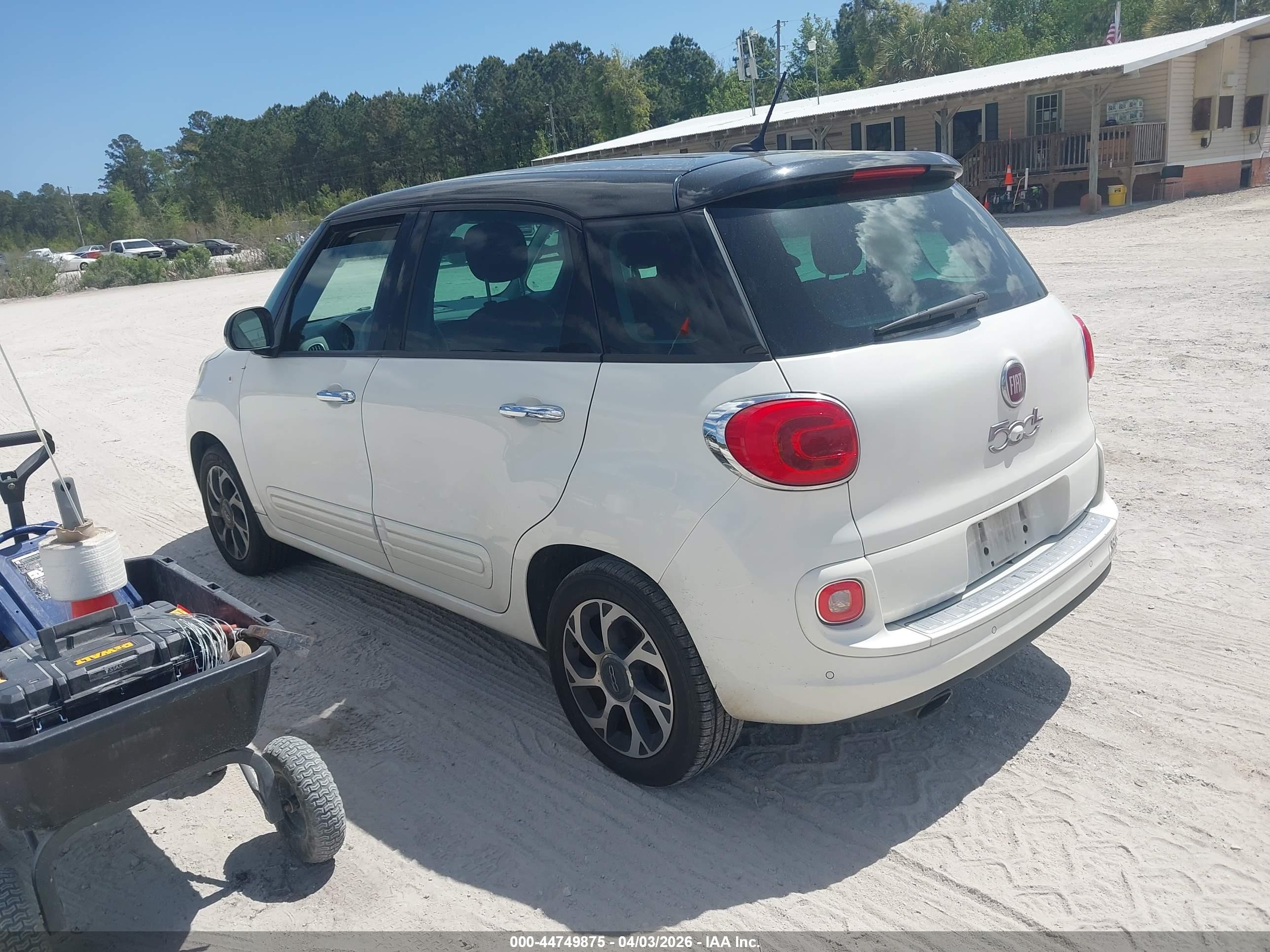FIAT 500L image 3