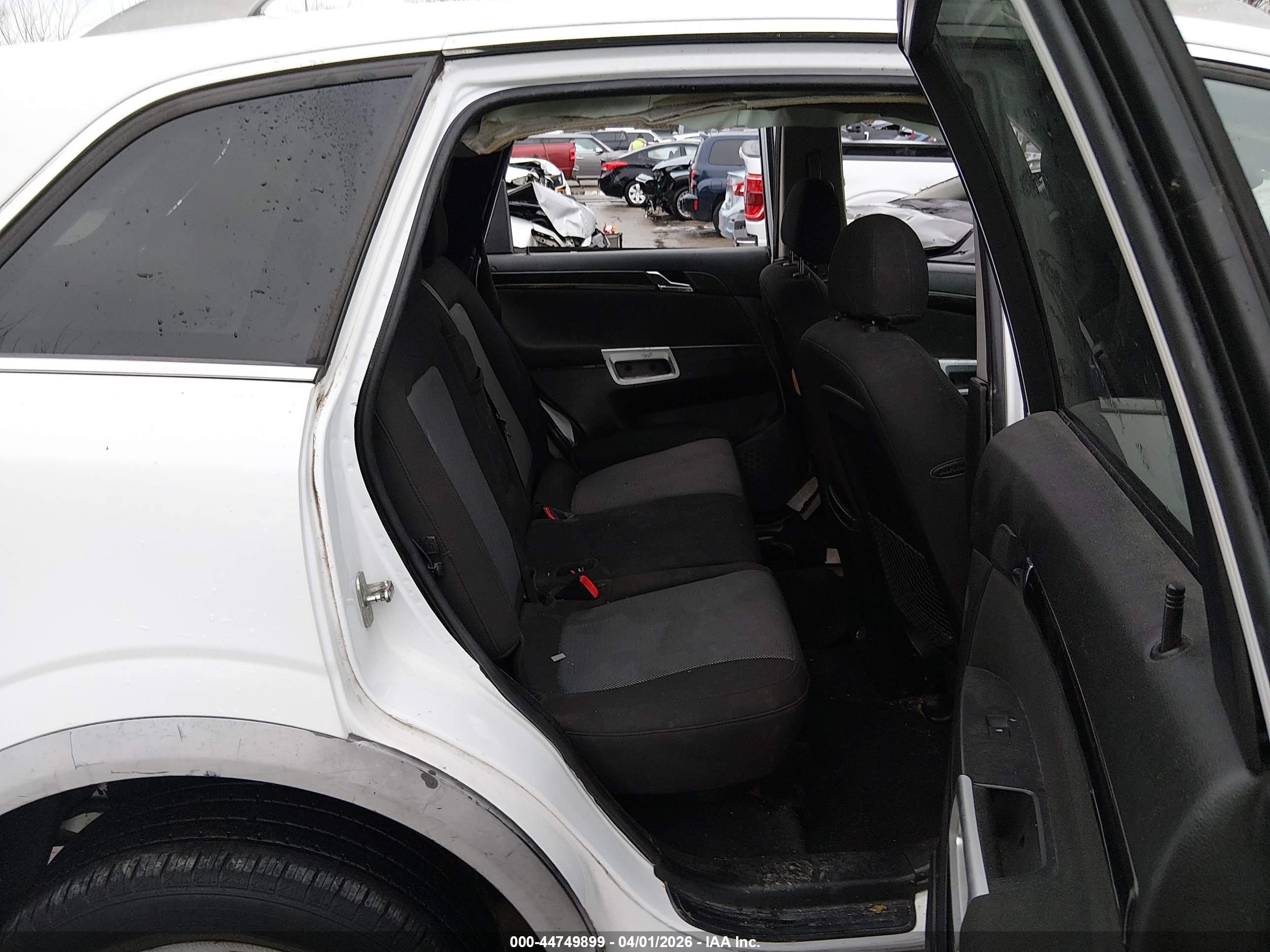 CHEVROLET CAPTIVA image 8