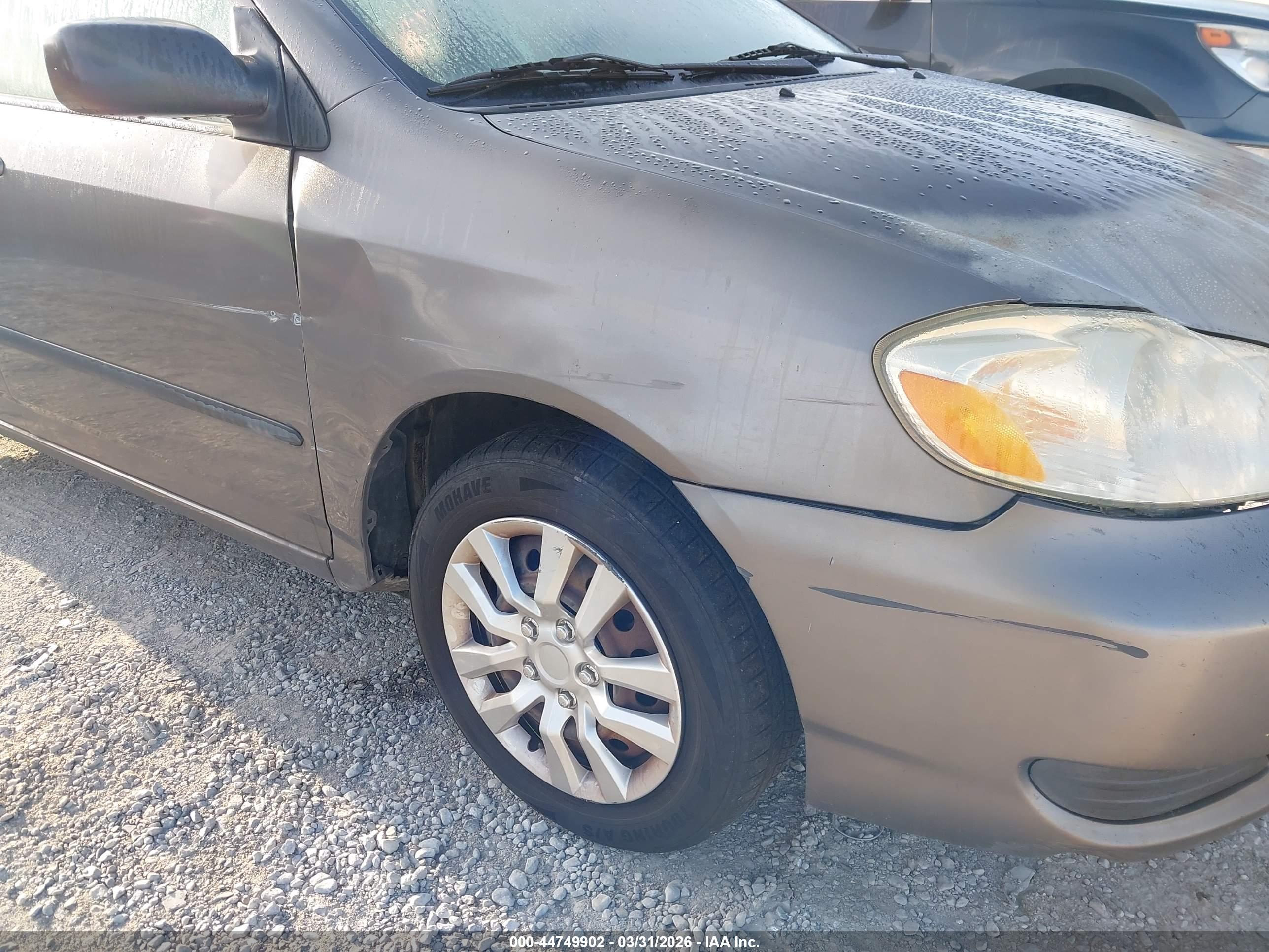 TOYOTA COROLLA image 6