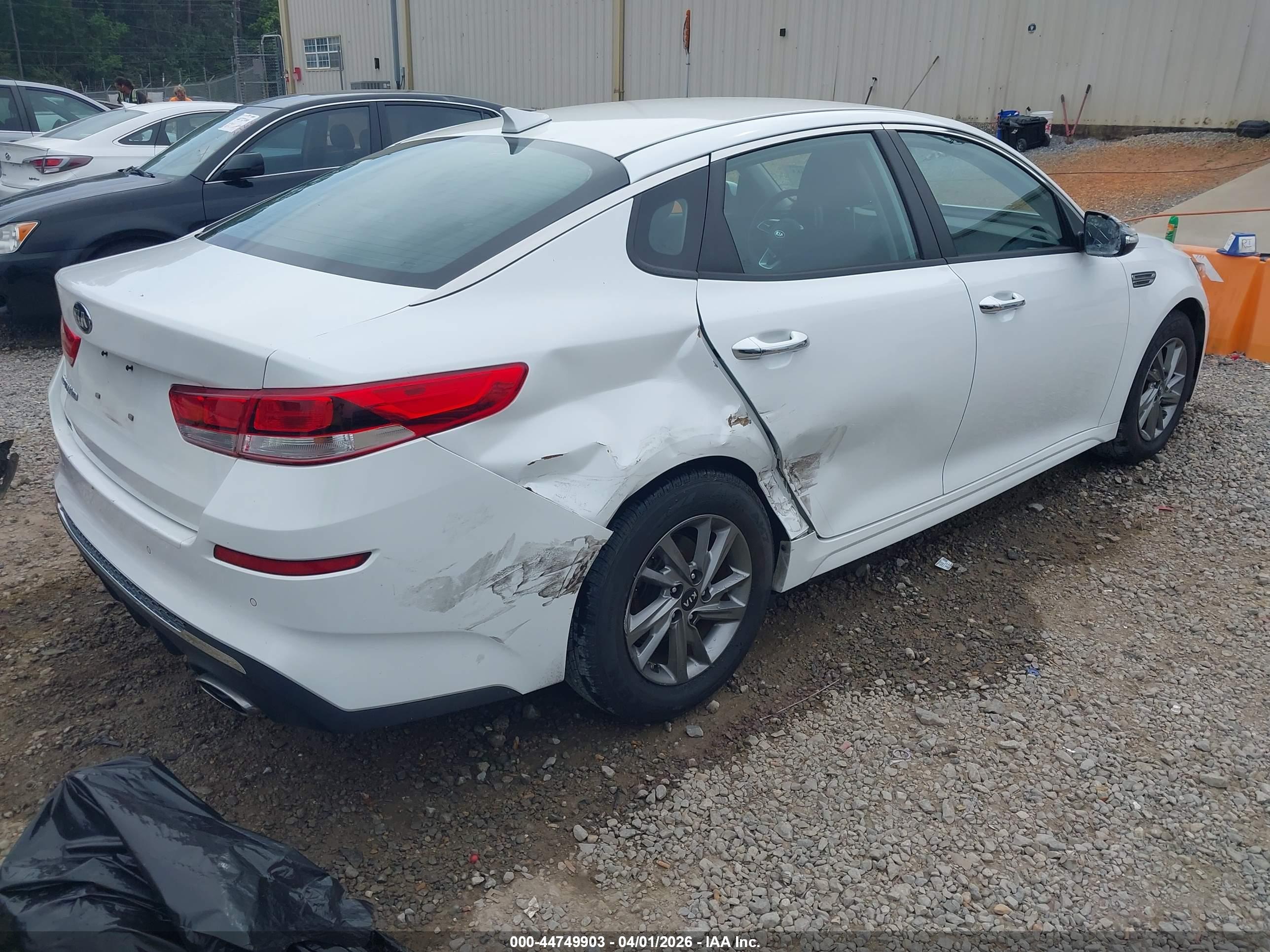 KIA OPTIMA image 4