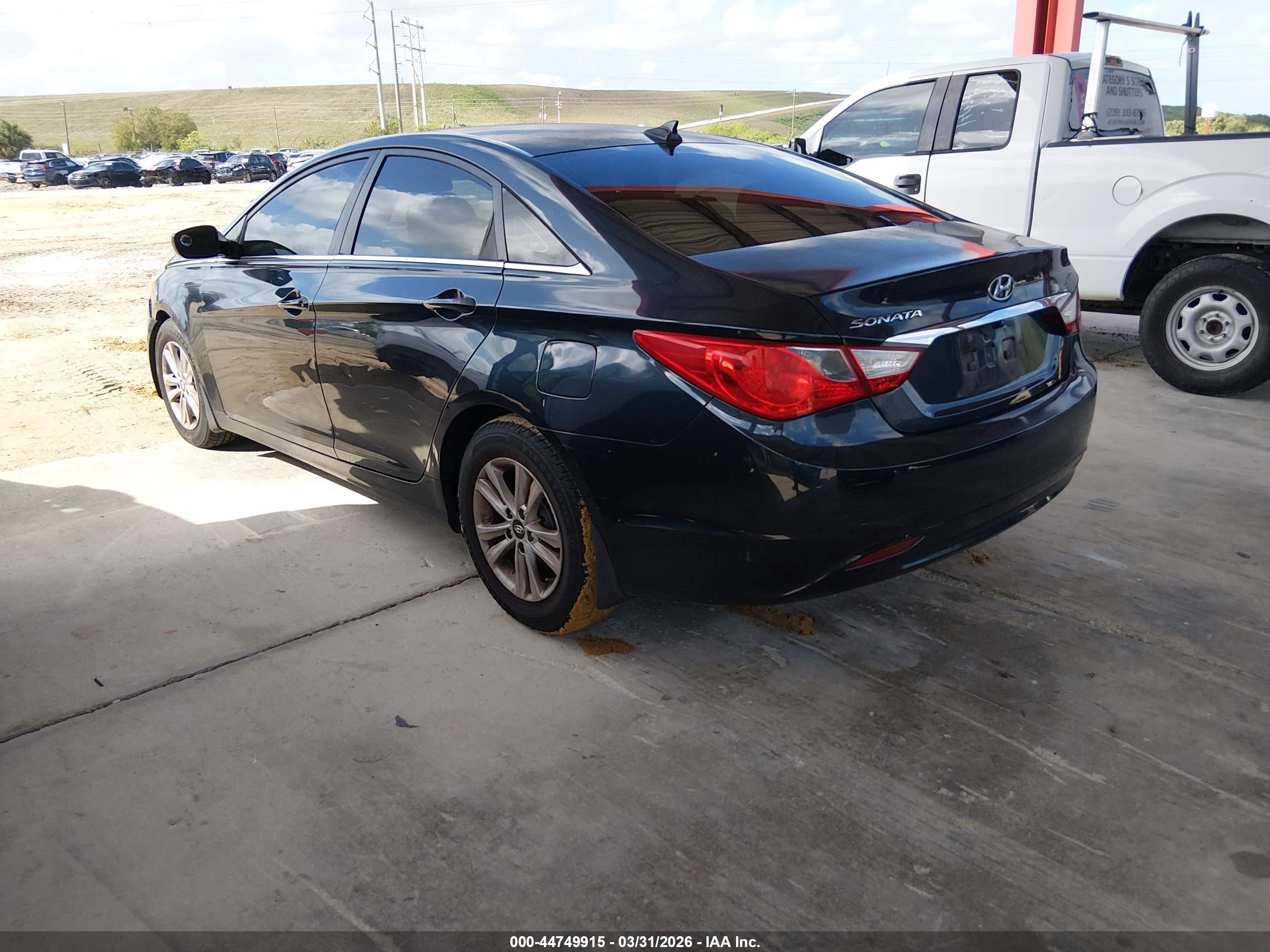 HYUNDAI SONATA image 3