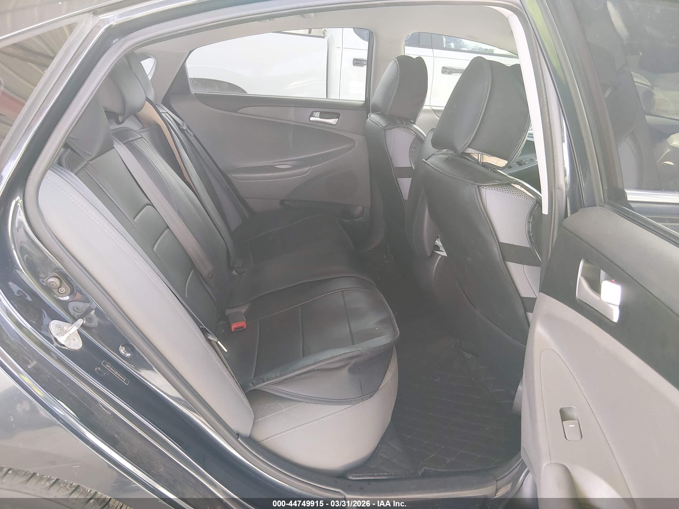 HYUNDAI SONATA image 8