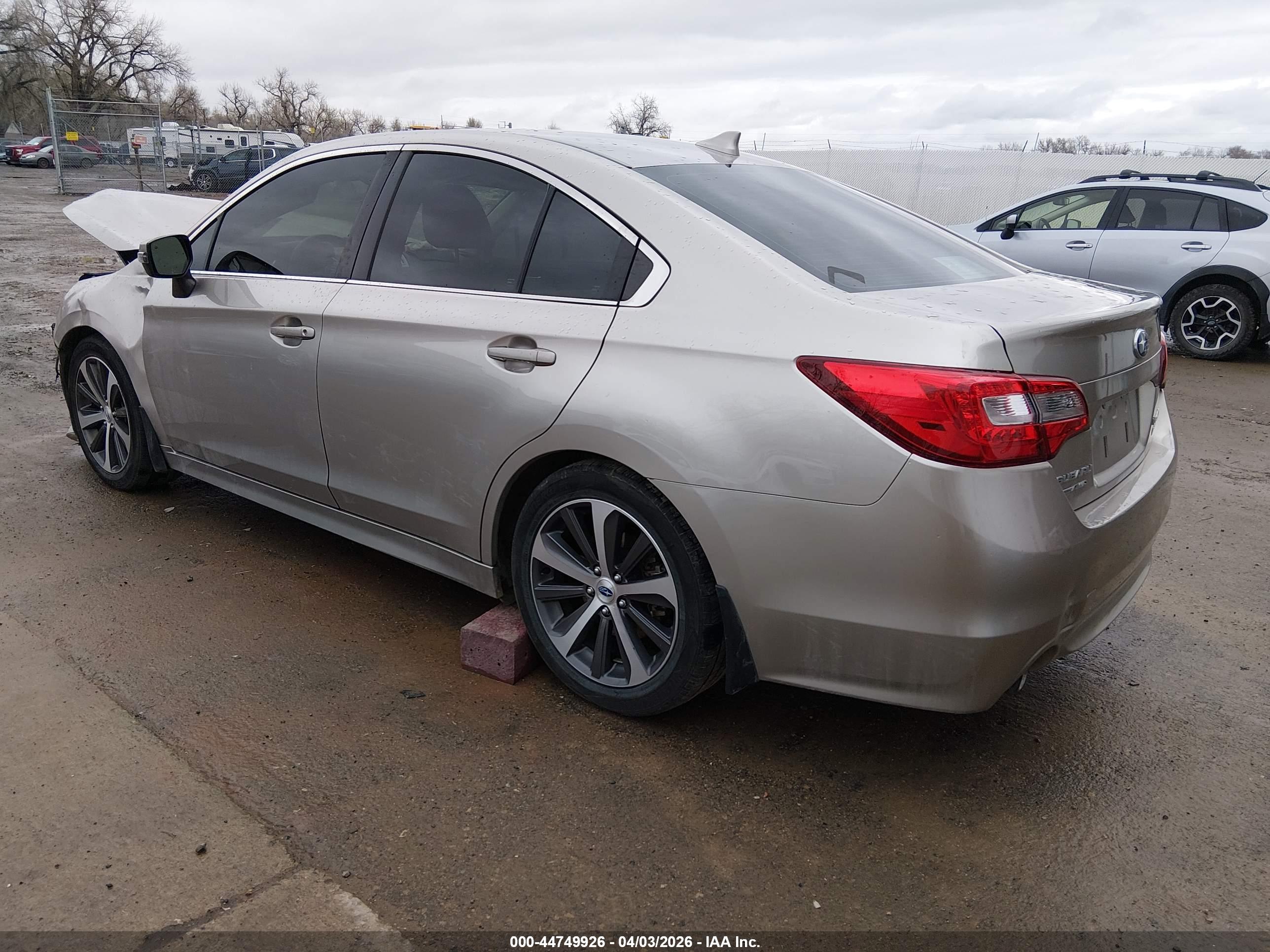 SUBARU LEGACY image 3
