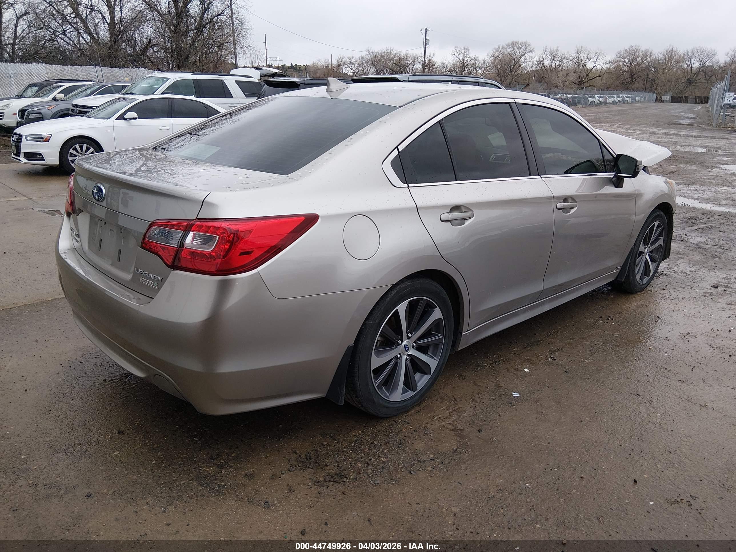 SUBARU LEGACY image 4