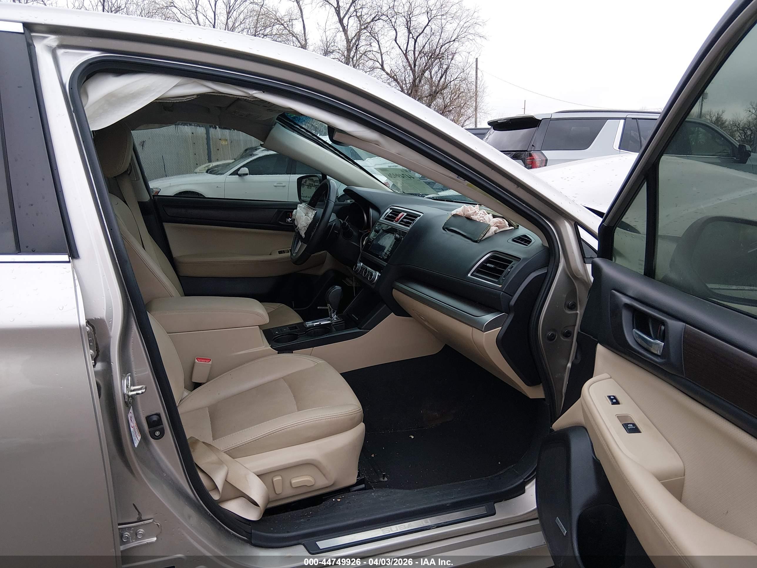 SUBARU LEGACY image 5