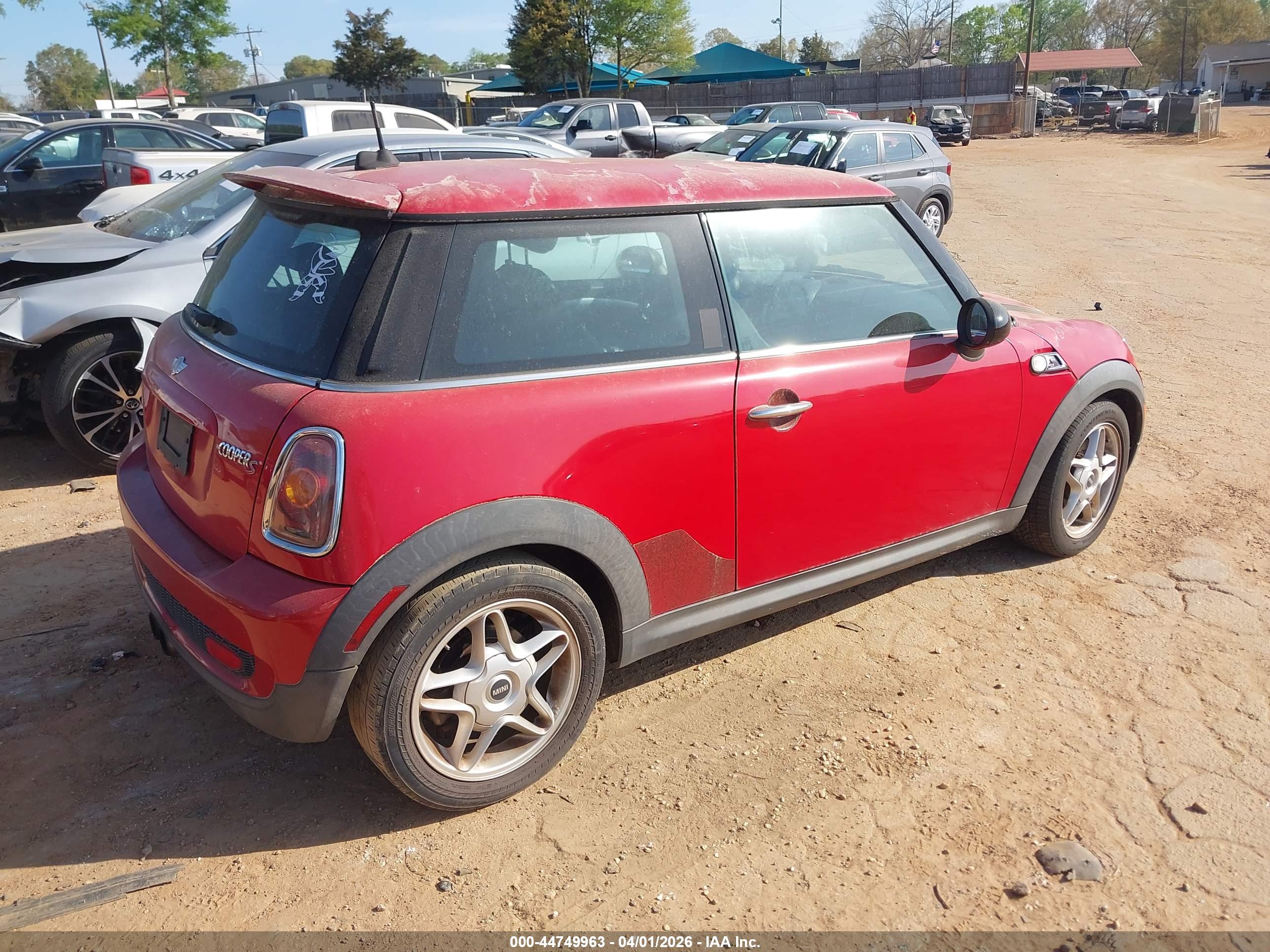 MINI COOPER image 4