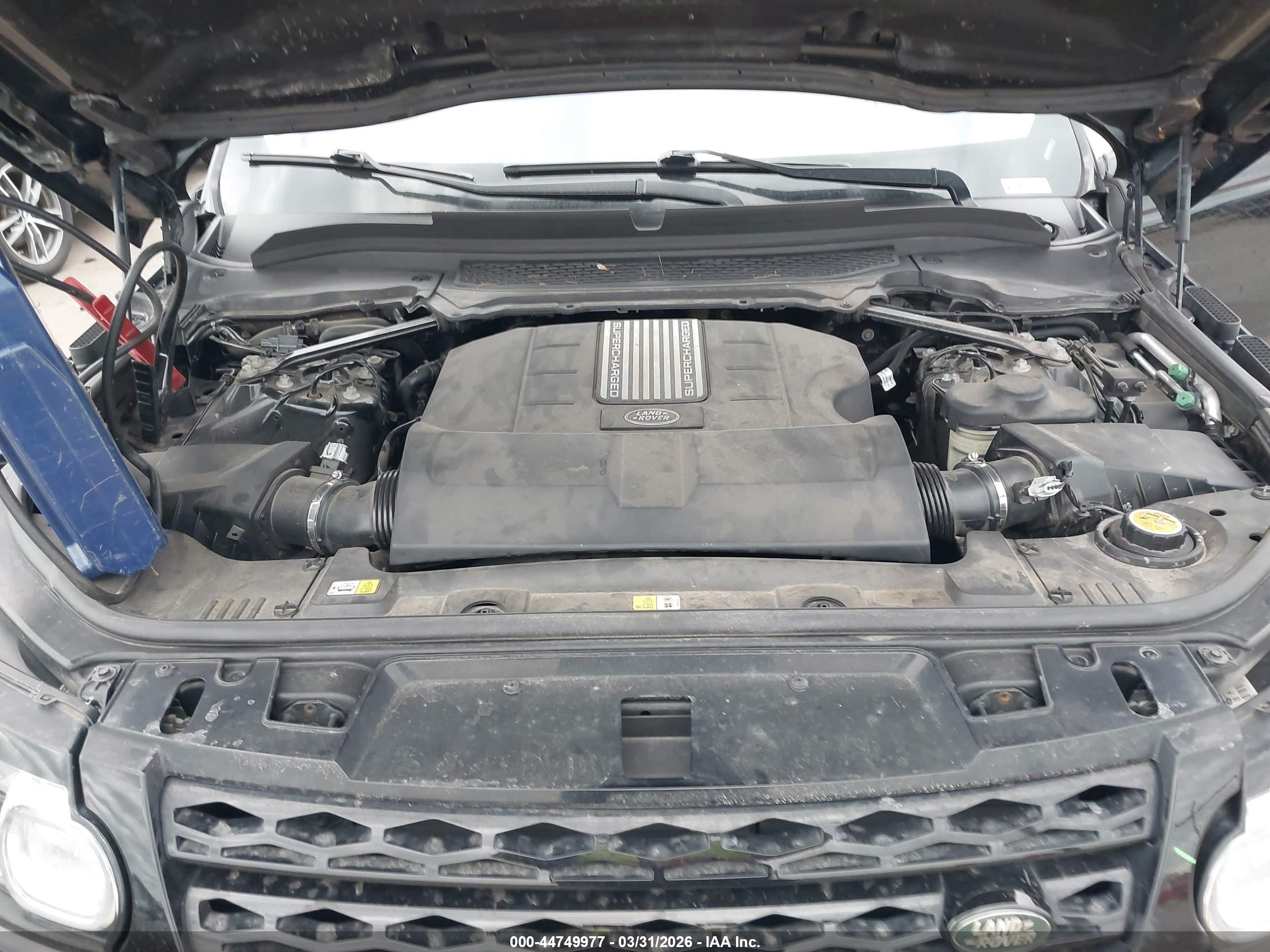 LAND ROVER image 10