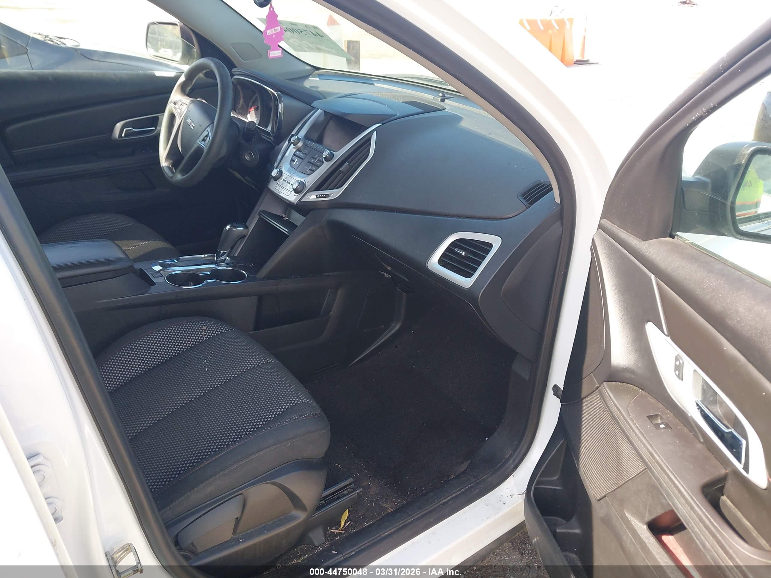 GMC TERRAIN image 5