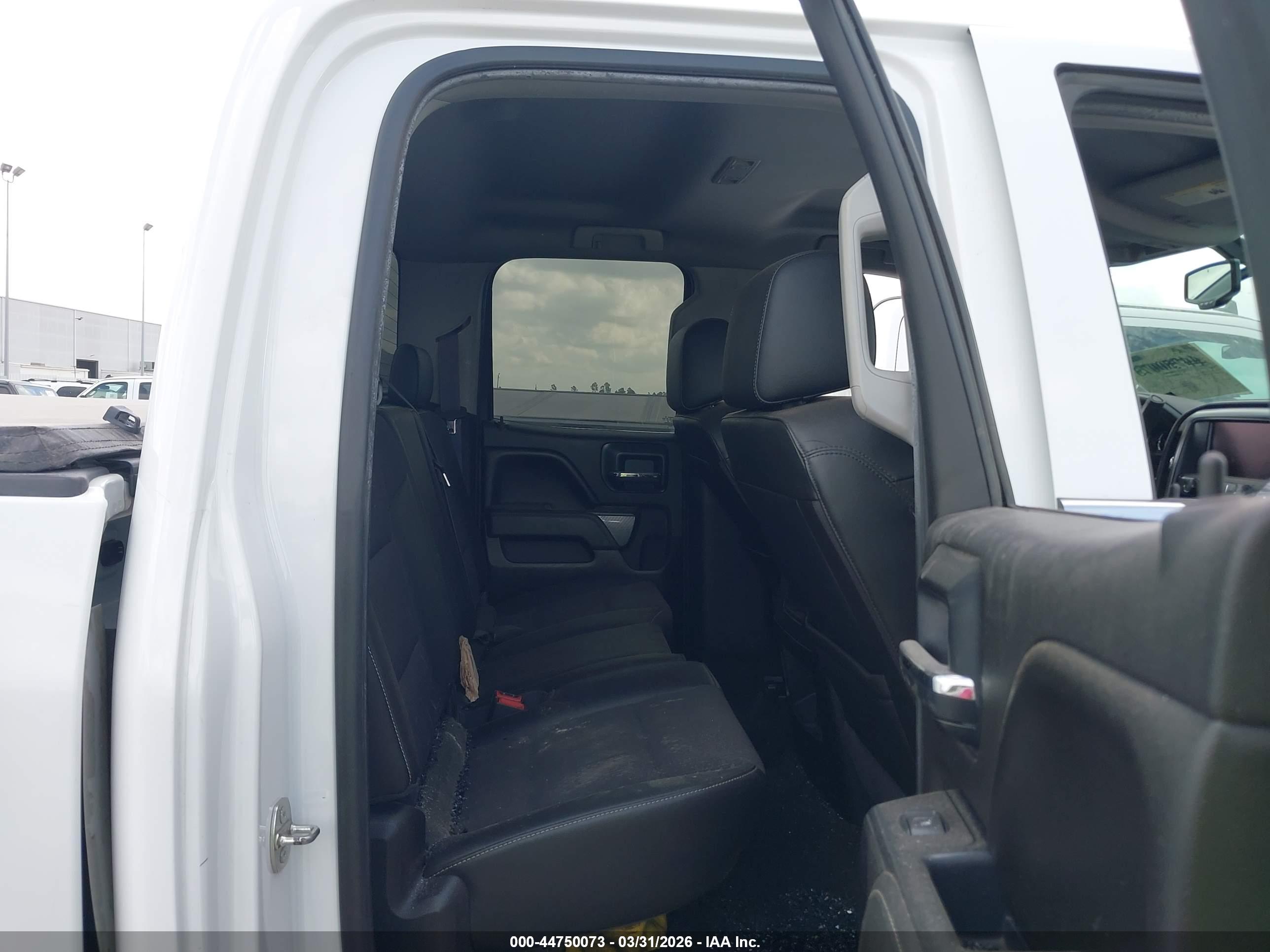 GMC SIERRA image 8