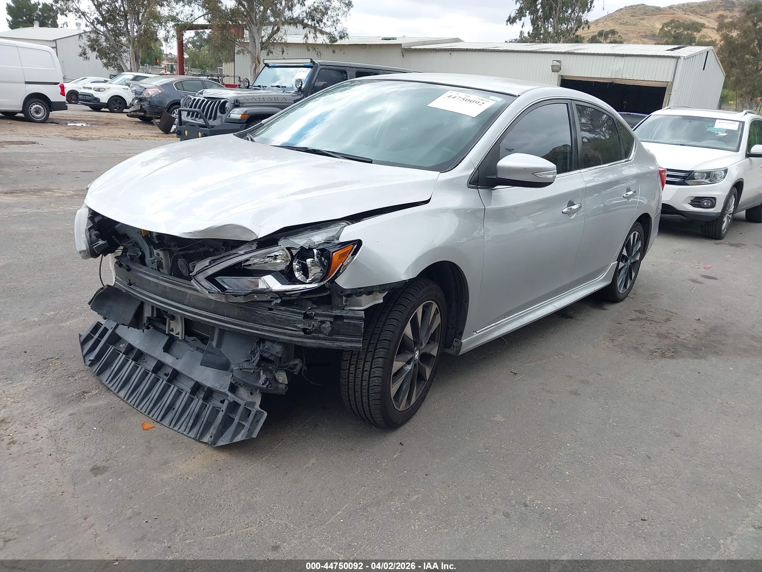 NISSAN SENTRA image 2