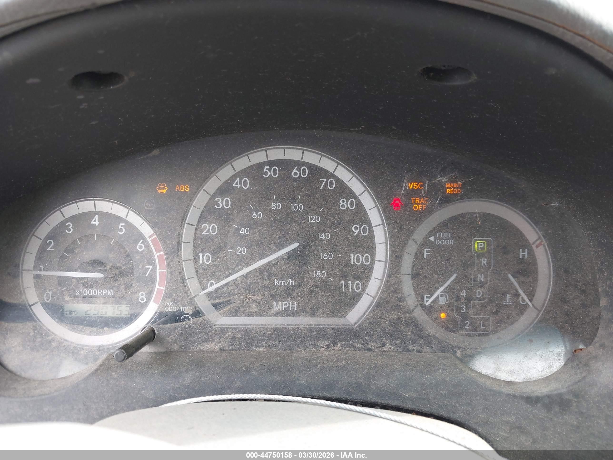 TOYOTA SIENNA image 7