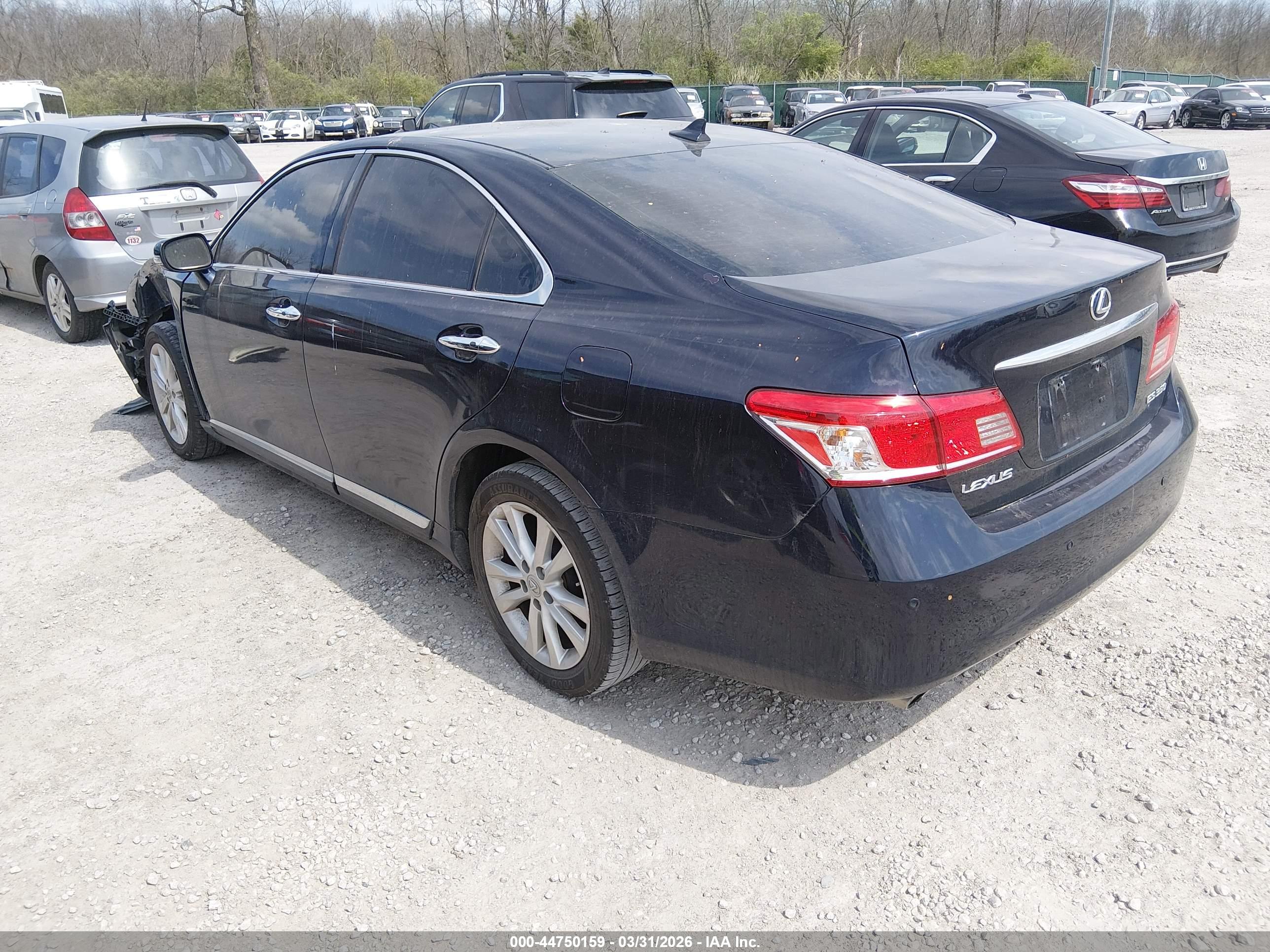 LEXUS ES image 3
