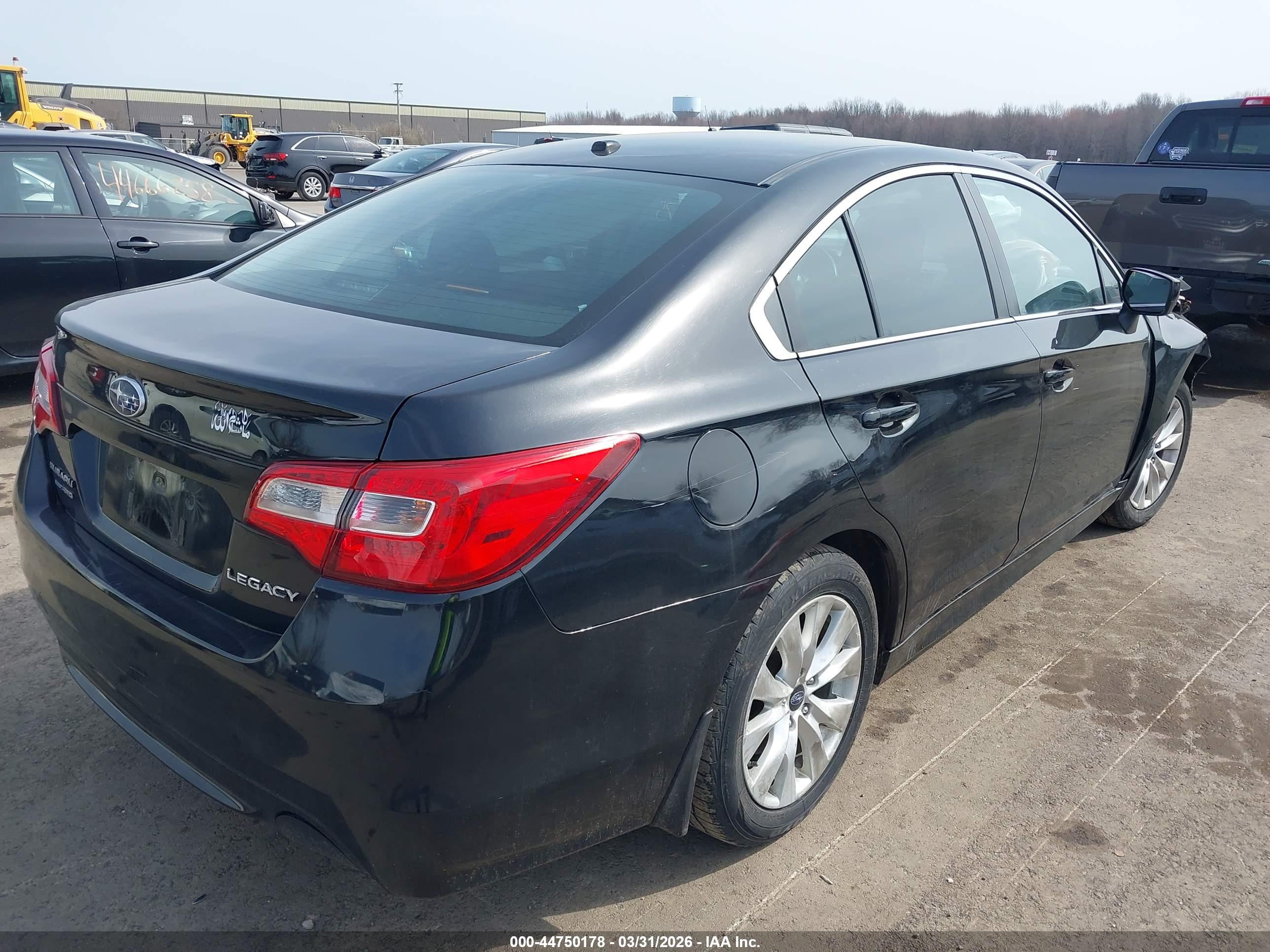 SUBARU LEGACY image 4