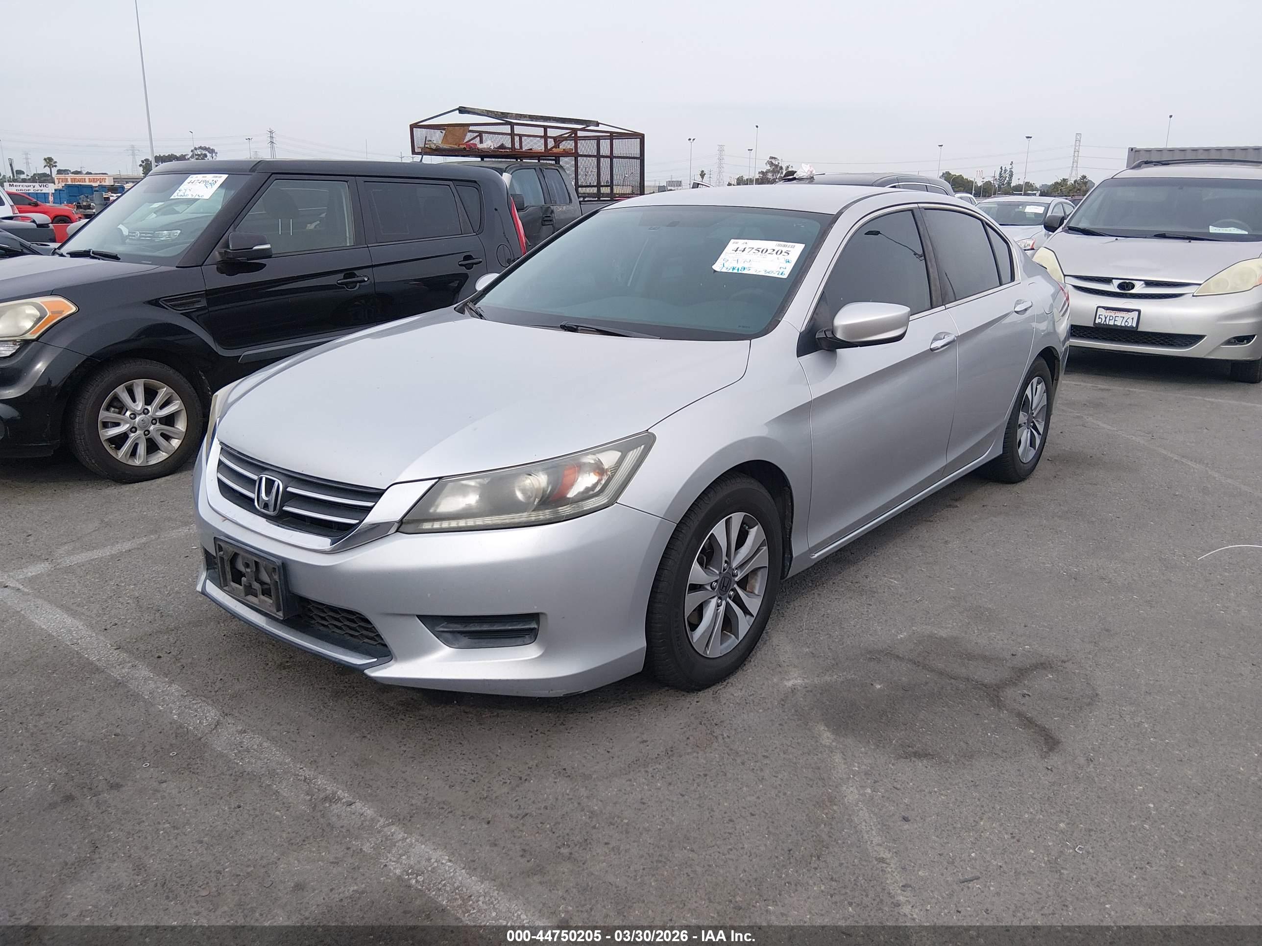 HONDA ACCORD image 6