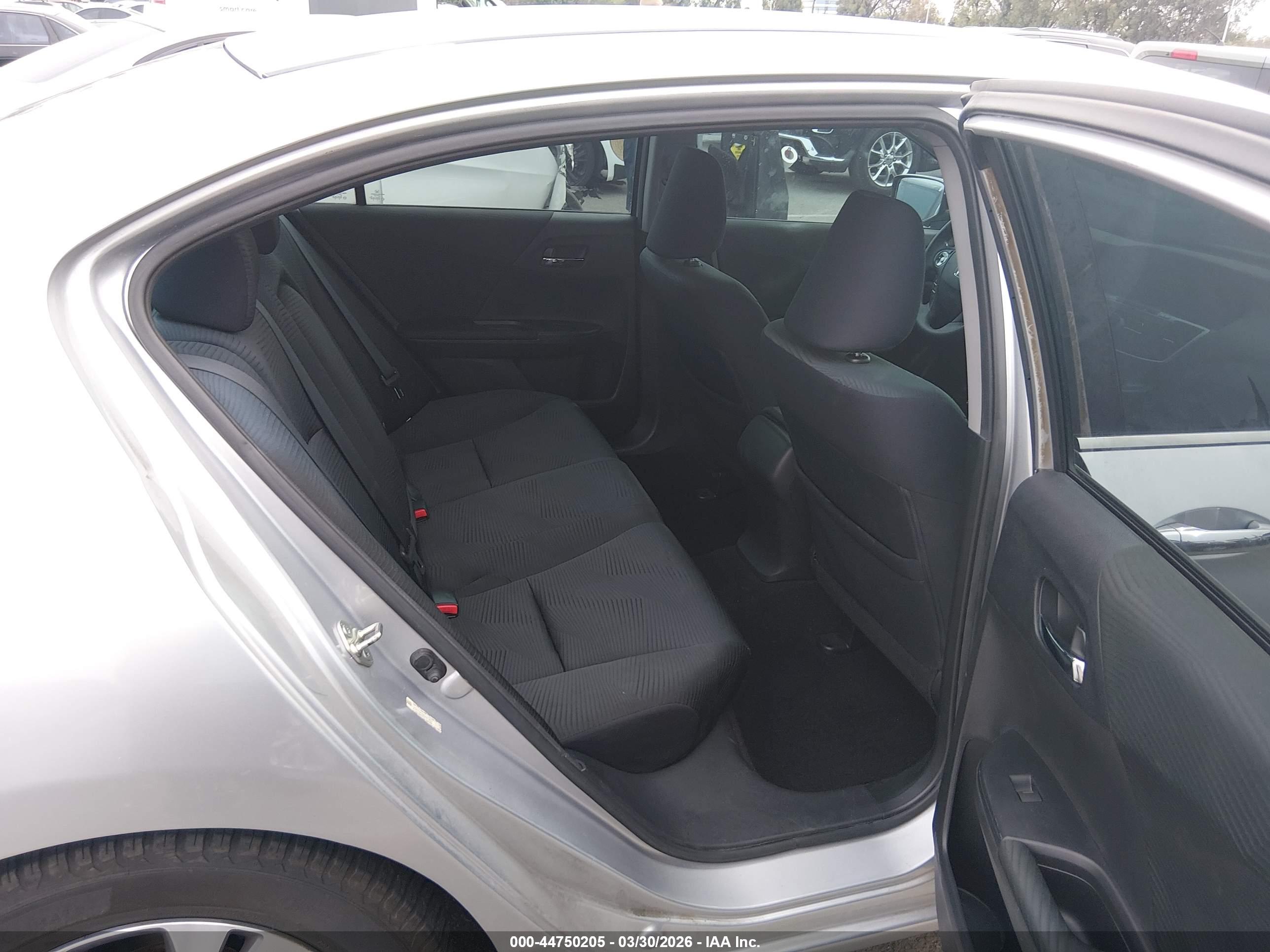 HONDA ACCORD image 8