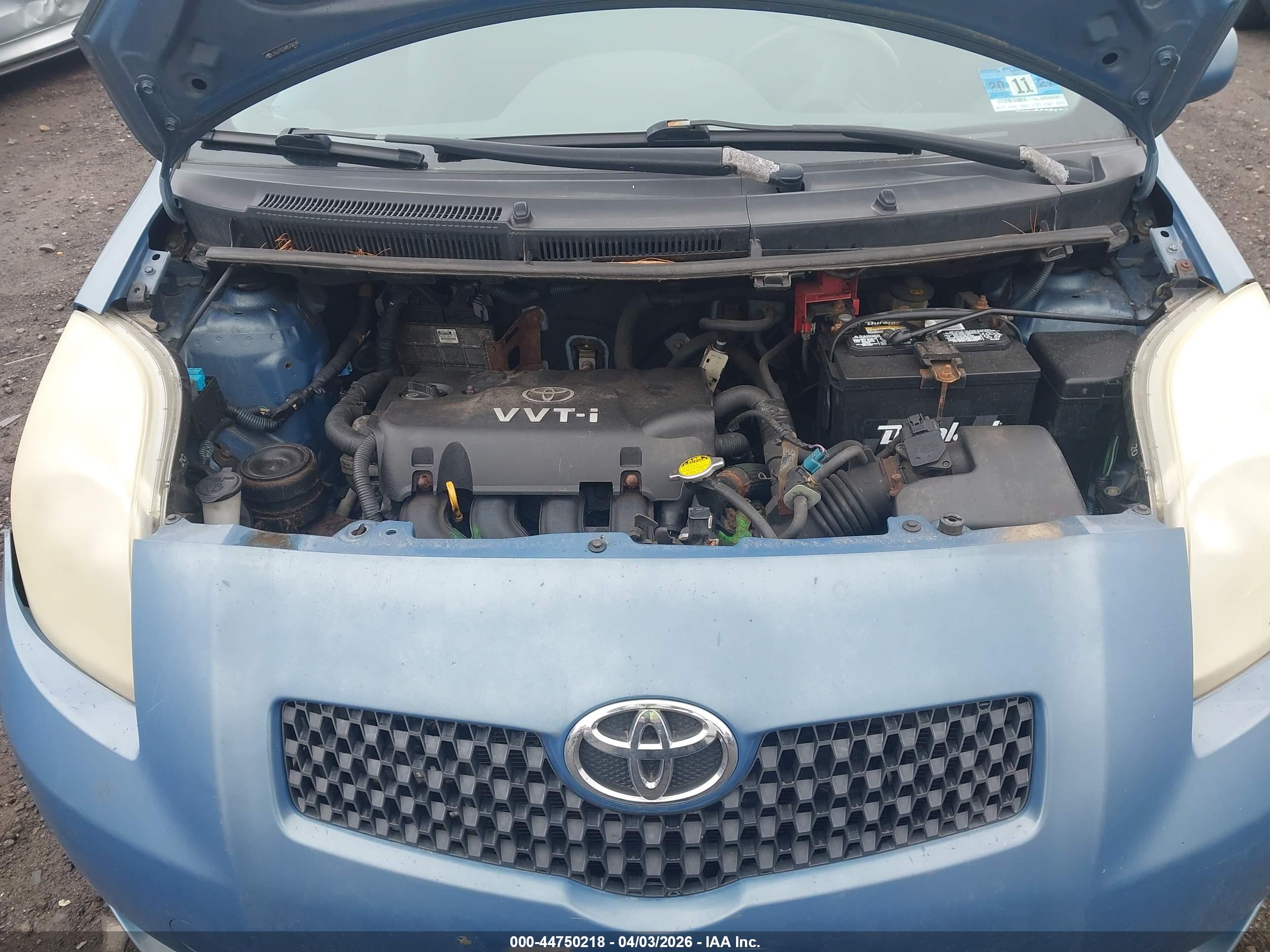 TOYOTA YARIS image 10
