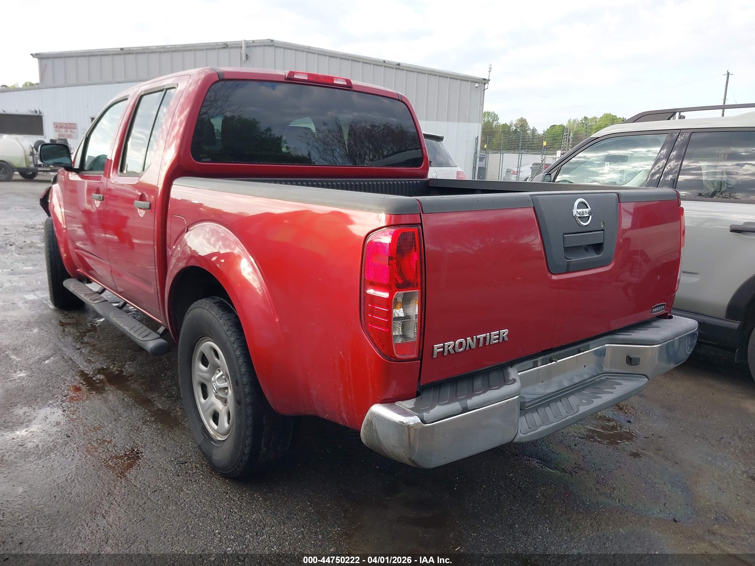 NISSAN FRONTIER image 3