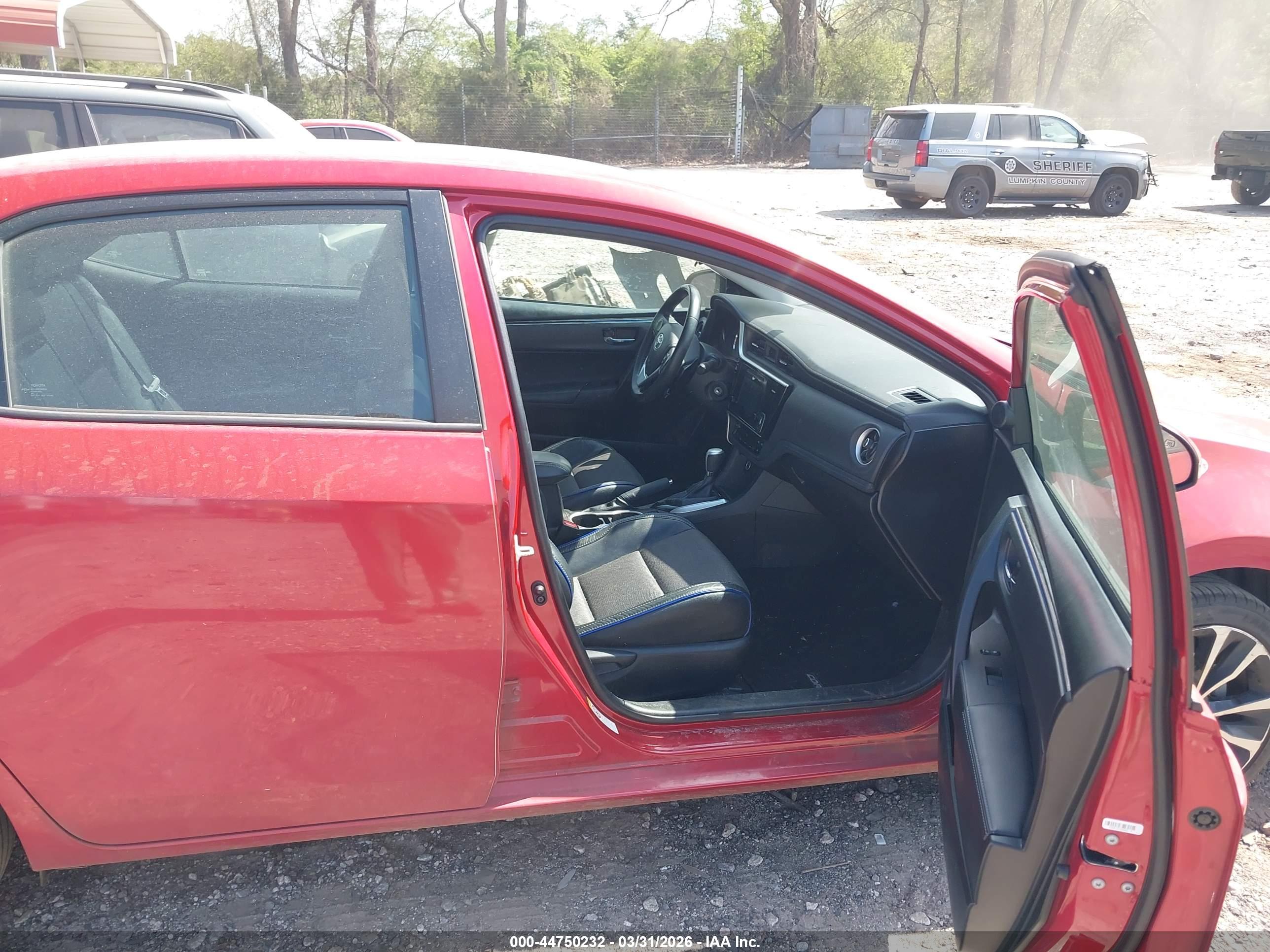 TOYOTA COROLLA image 5