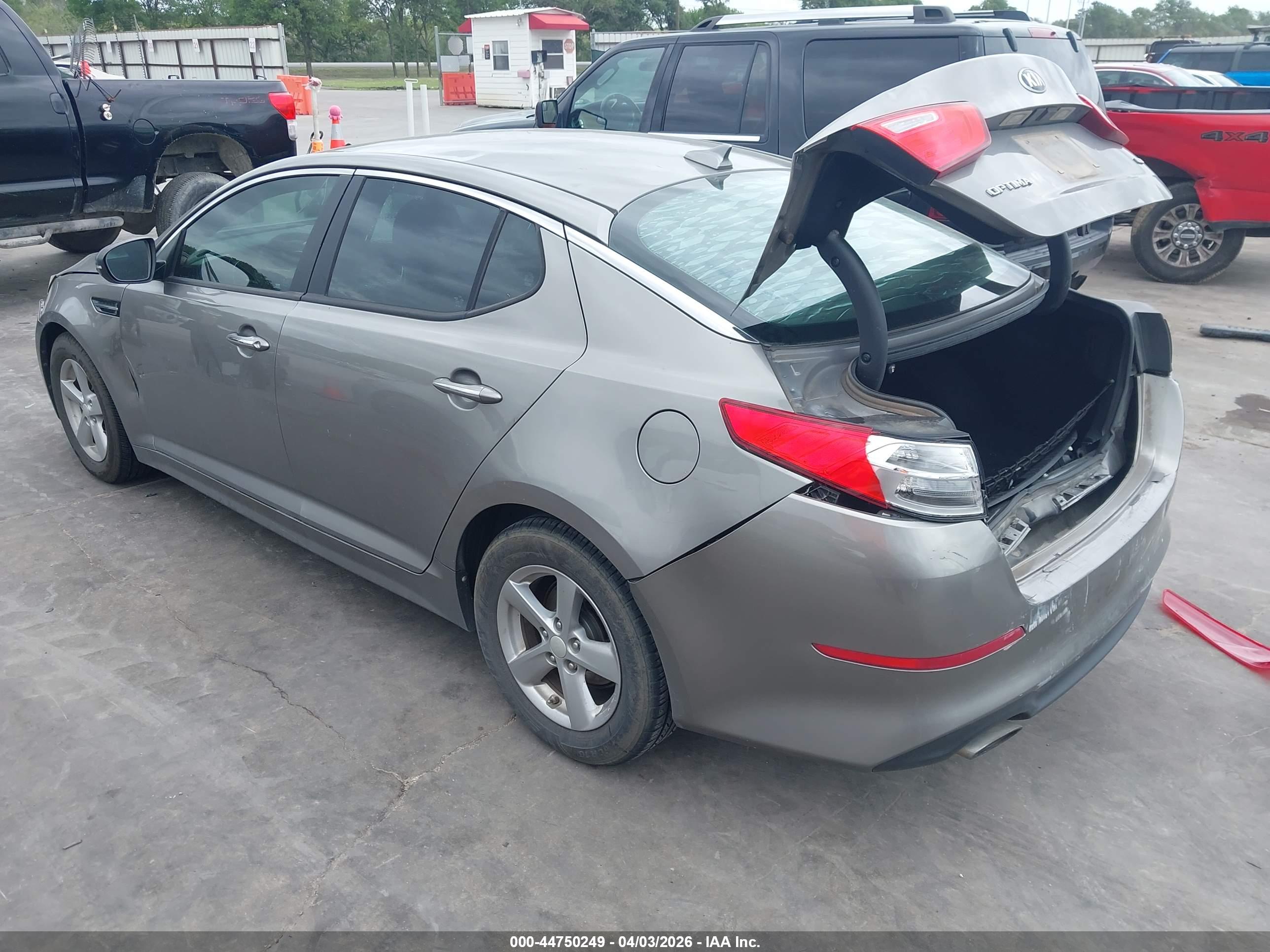KIA OPTIMA image 3