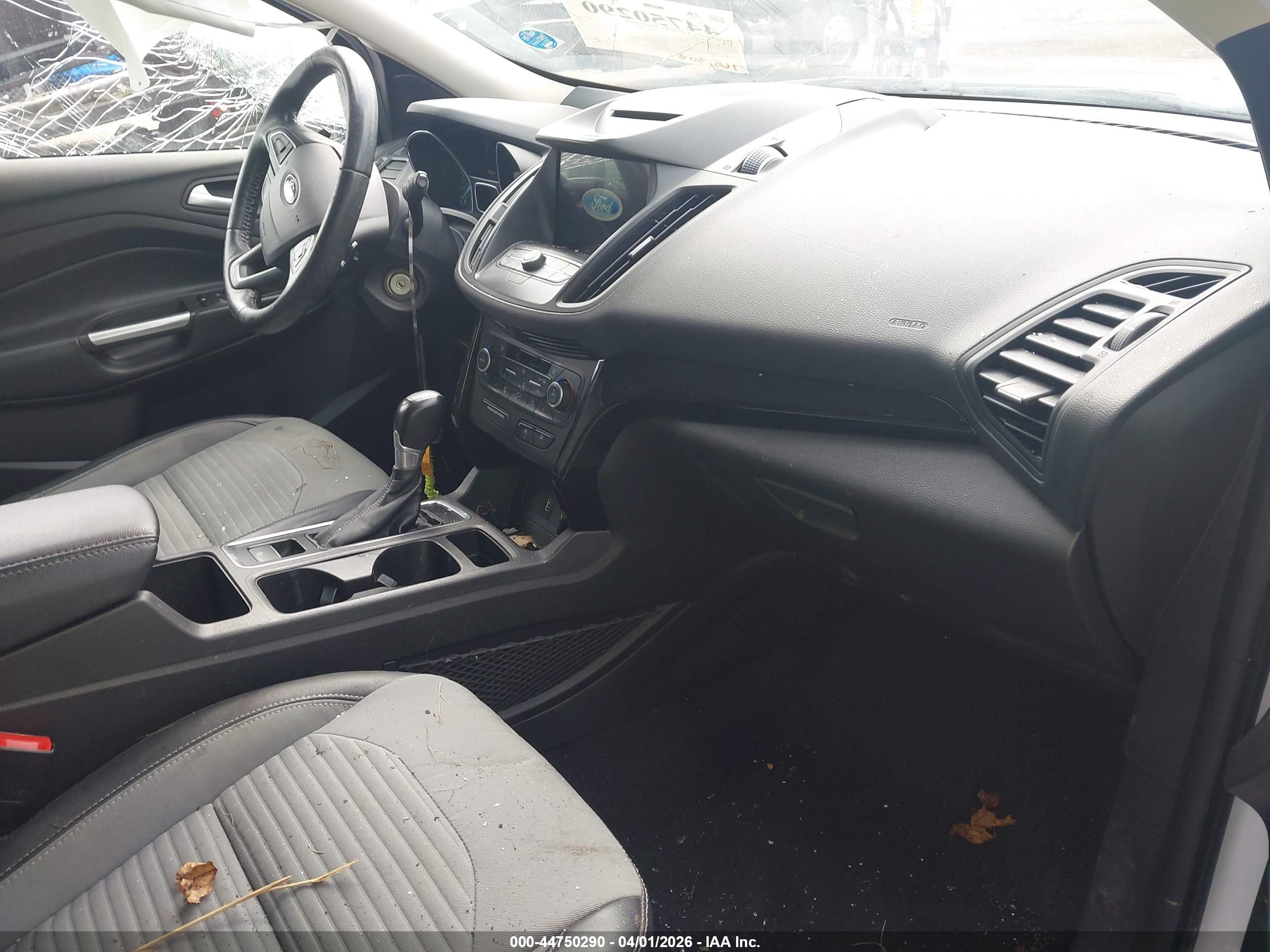 FORD ESCAPE image 5