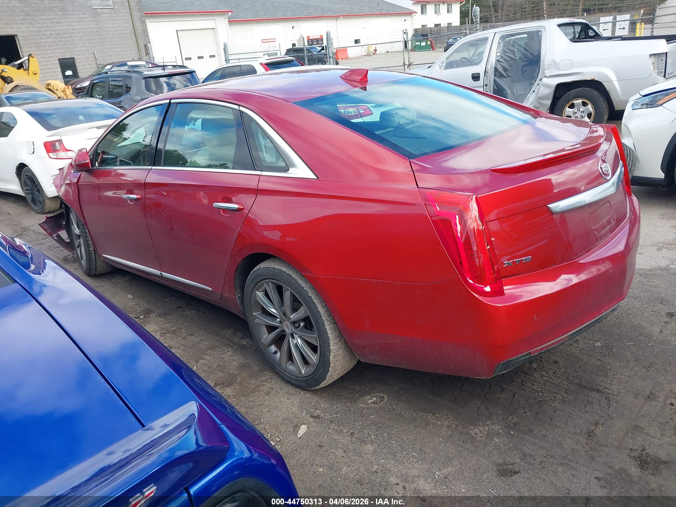 CADILLAC XTS image 3