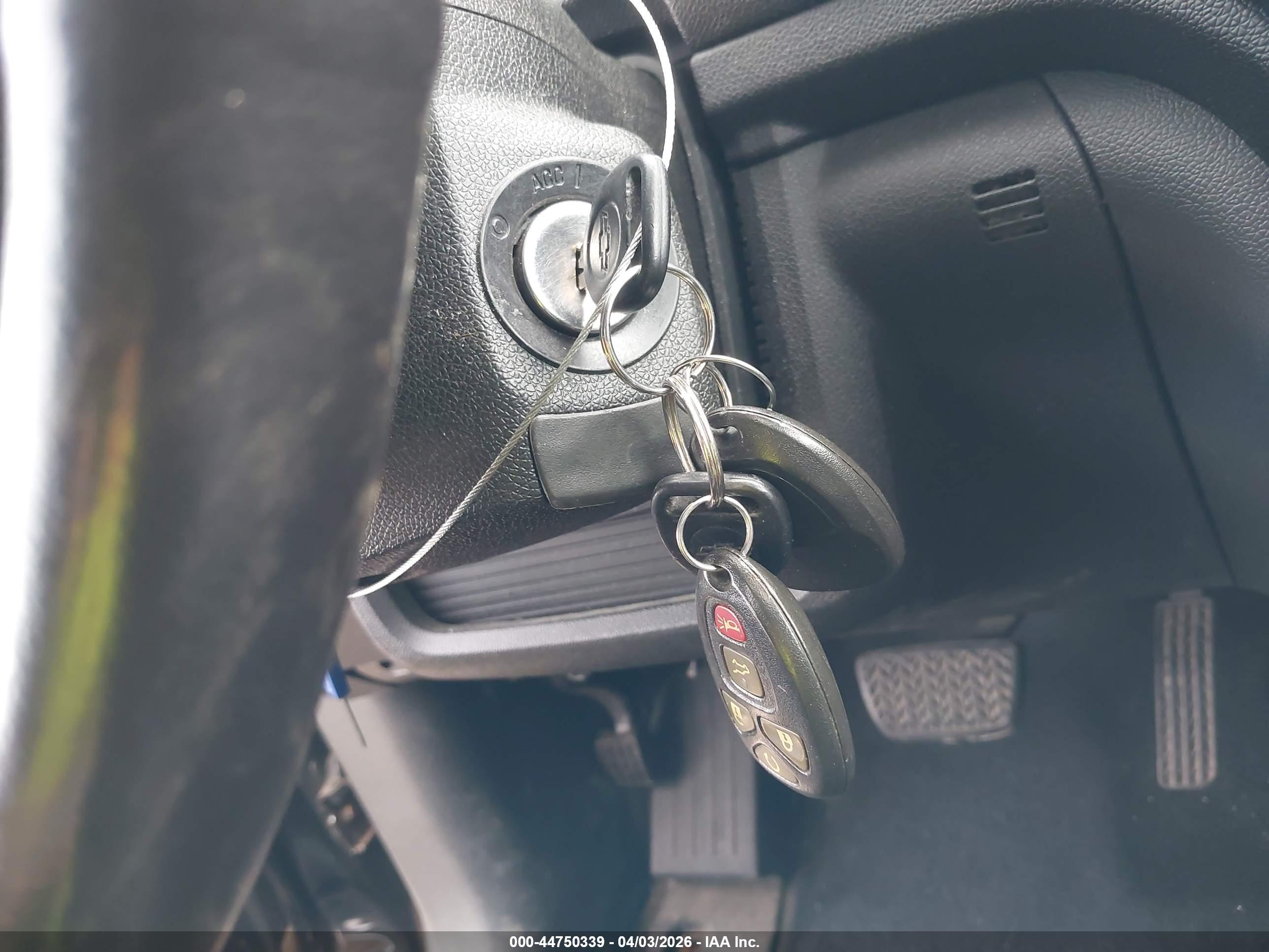 CHEVROLET TRAVERSE image 11