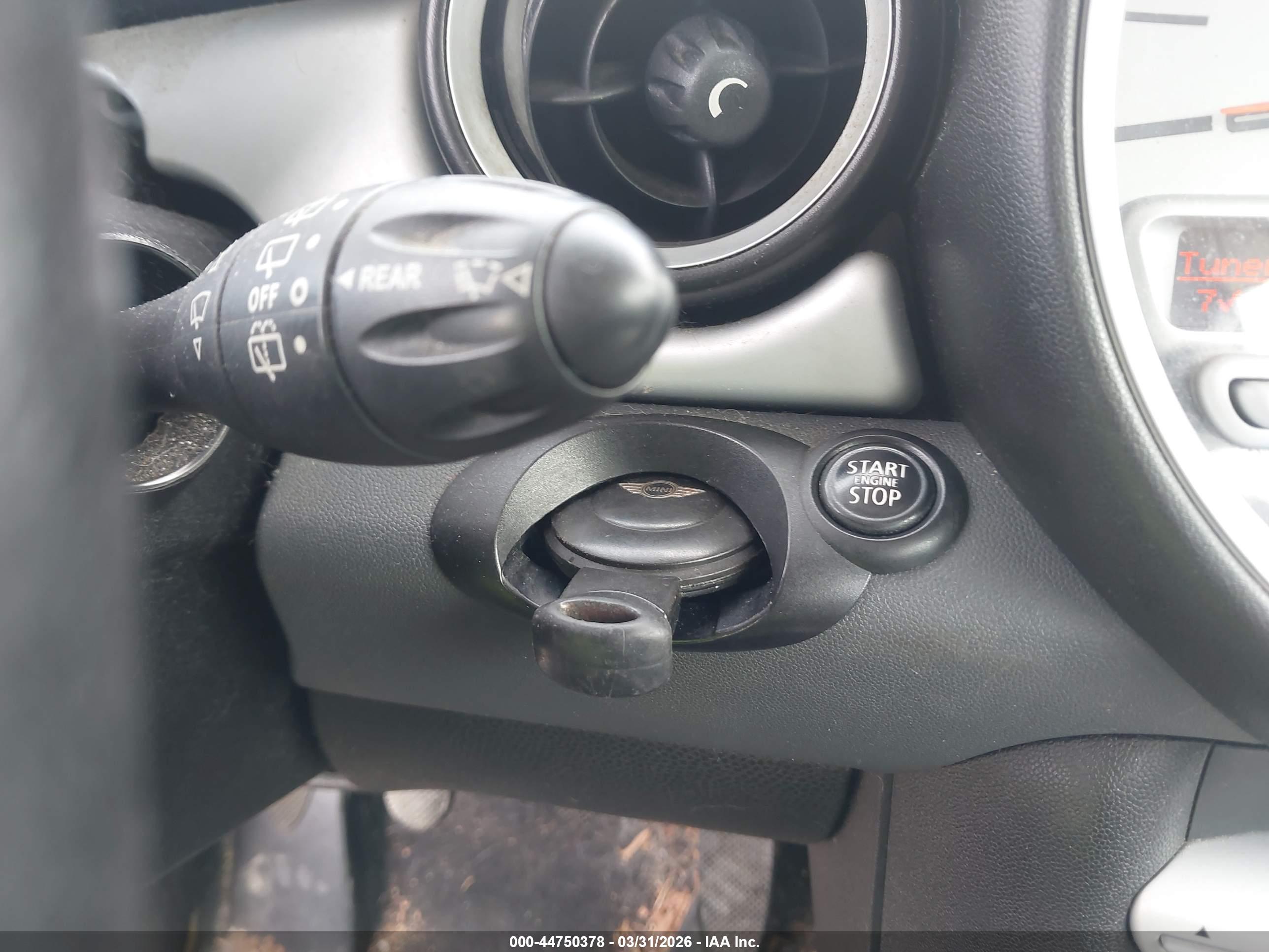 MINI COOPER image 11