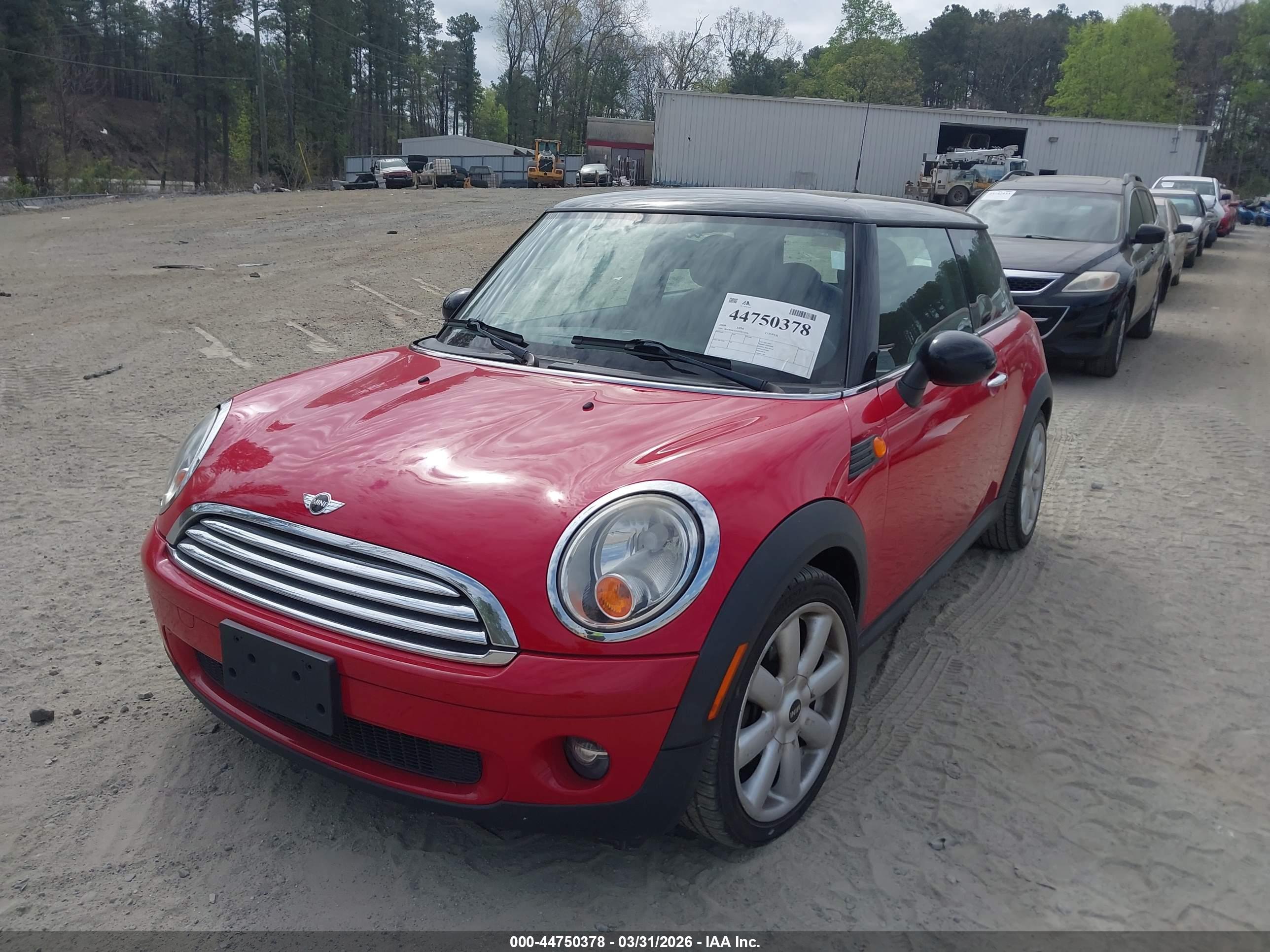 MINI COOPER image 2