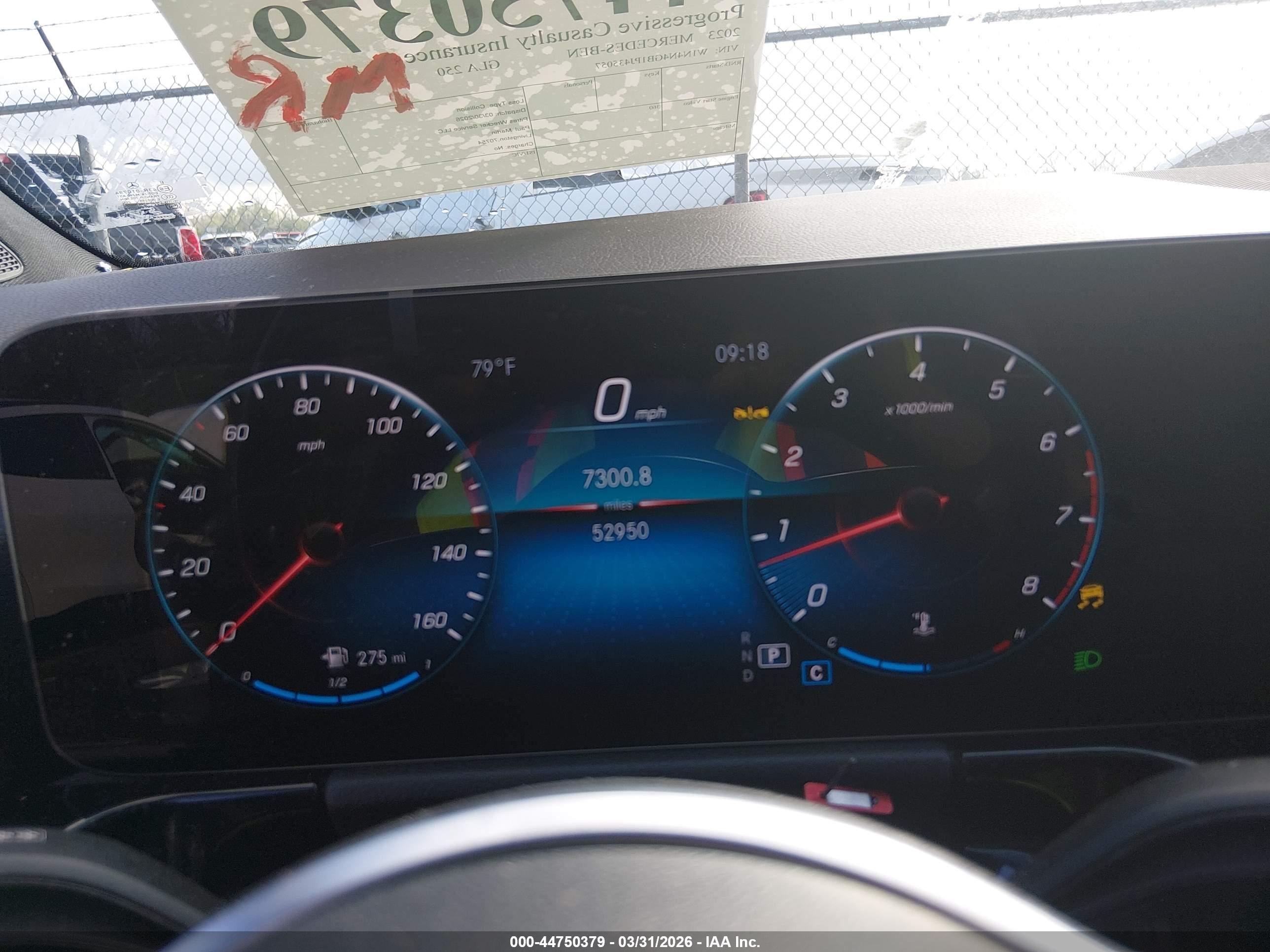 MERCEDES-BENZ GLA image 7
