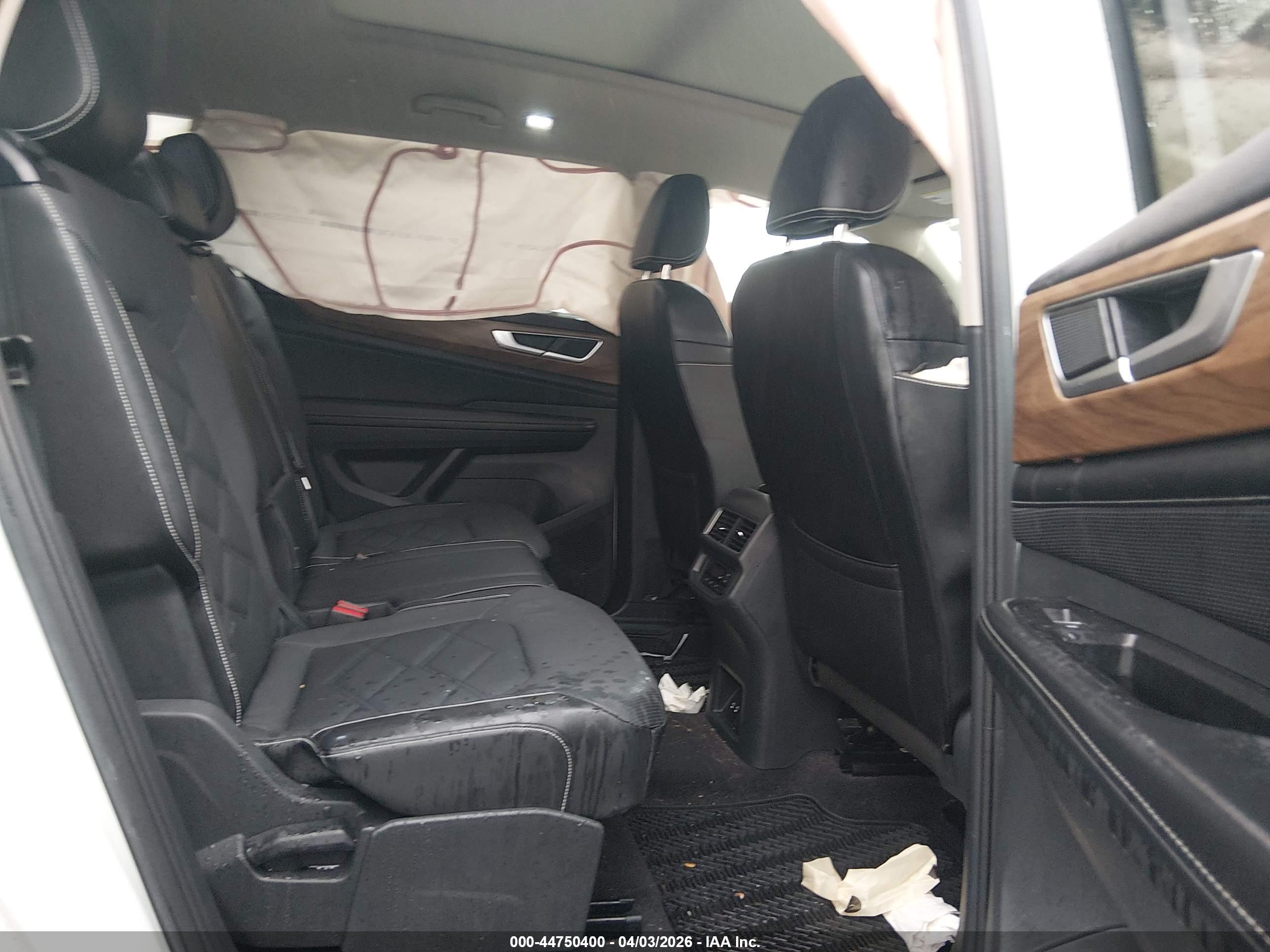 VOLKSWAGEN ATLAS image 8